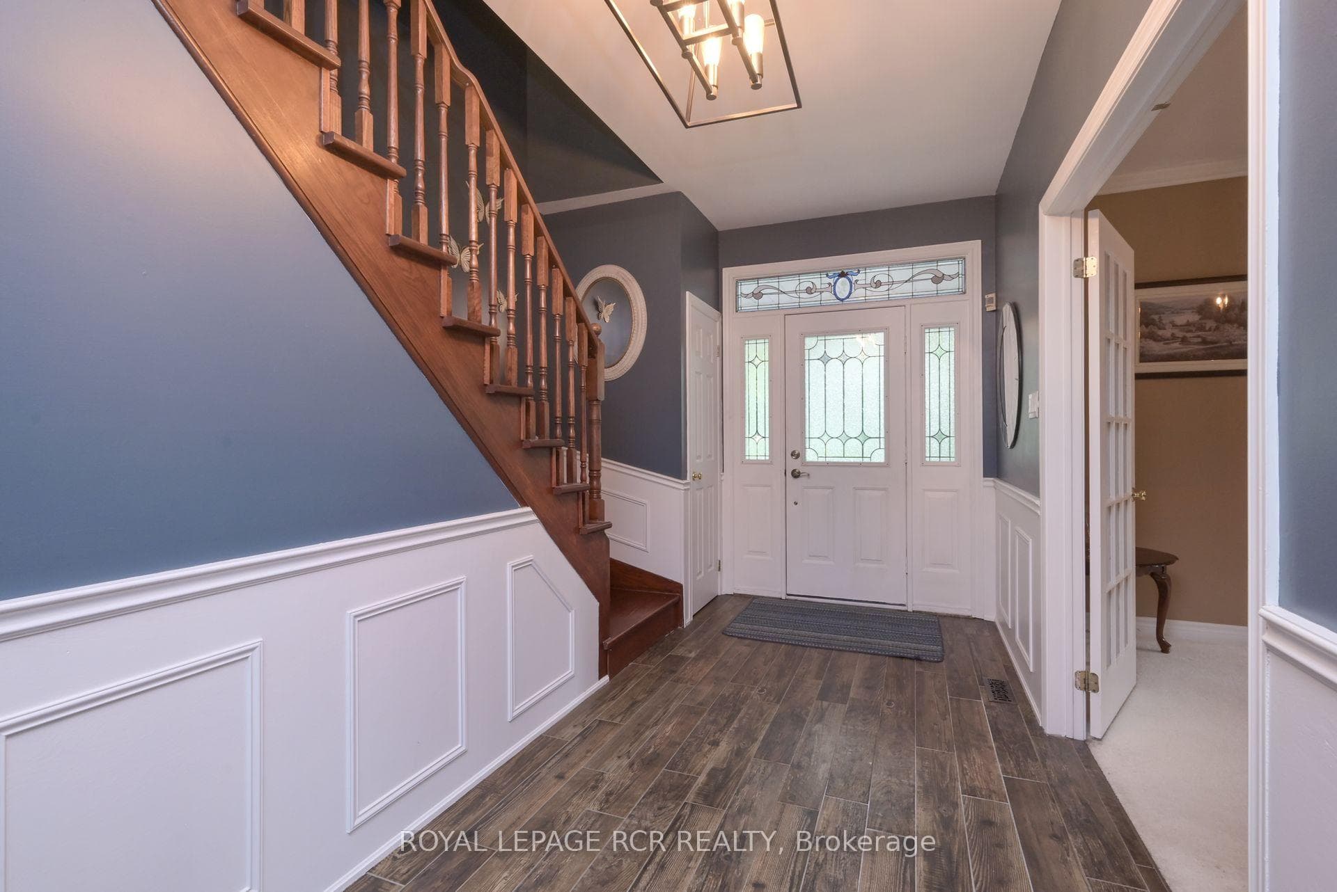 225 Churchill Road photo 8