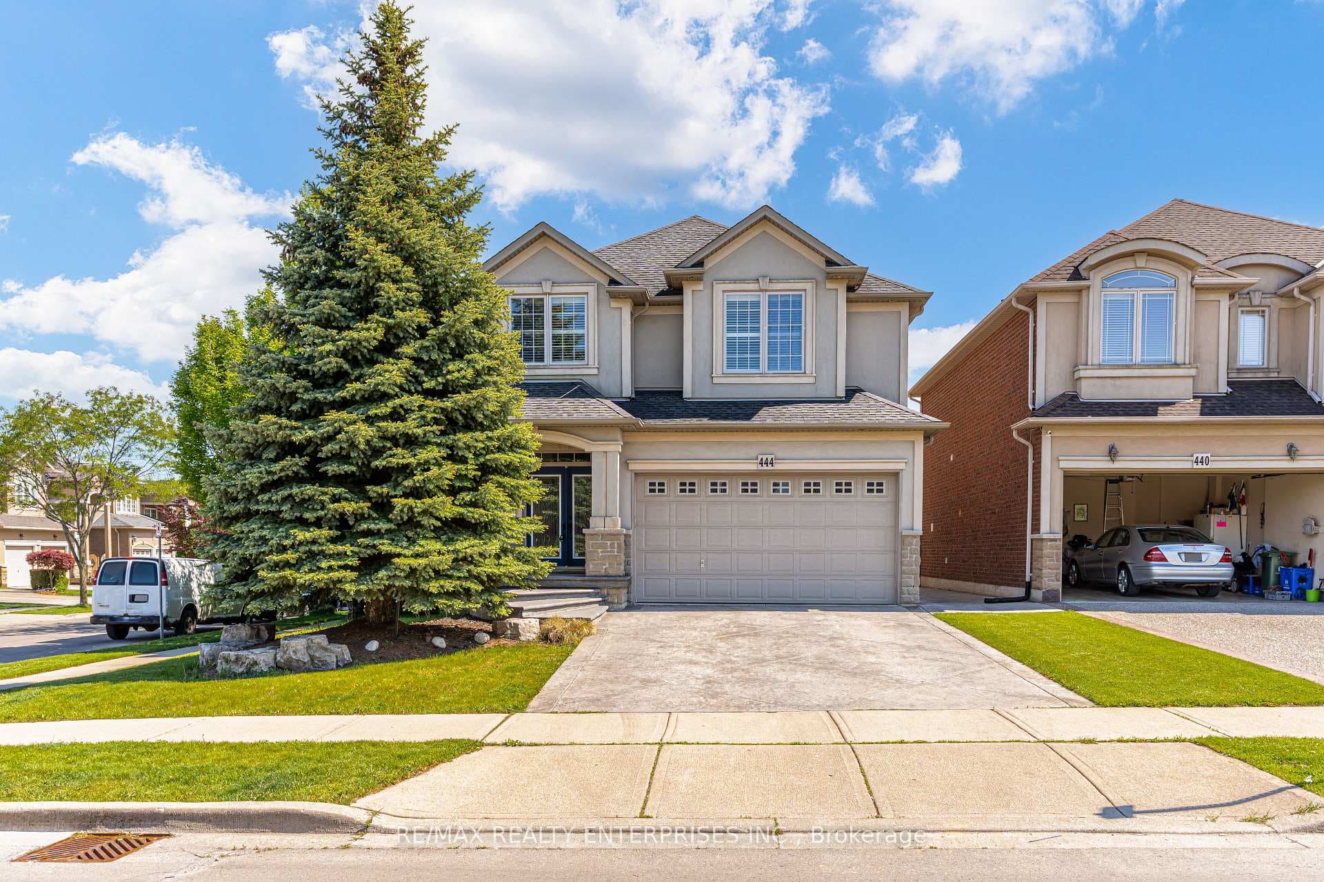 444 Dicenzo Drive photo 3