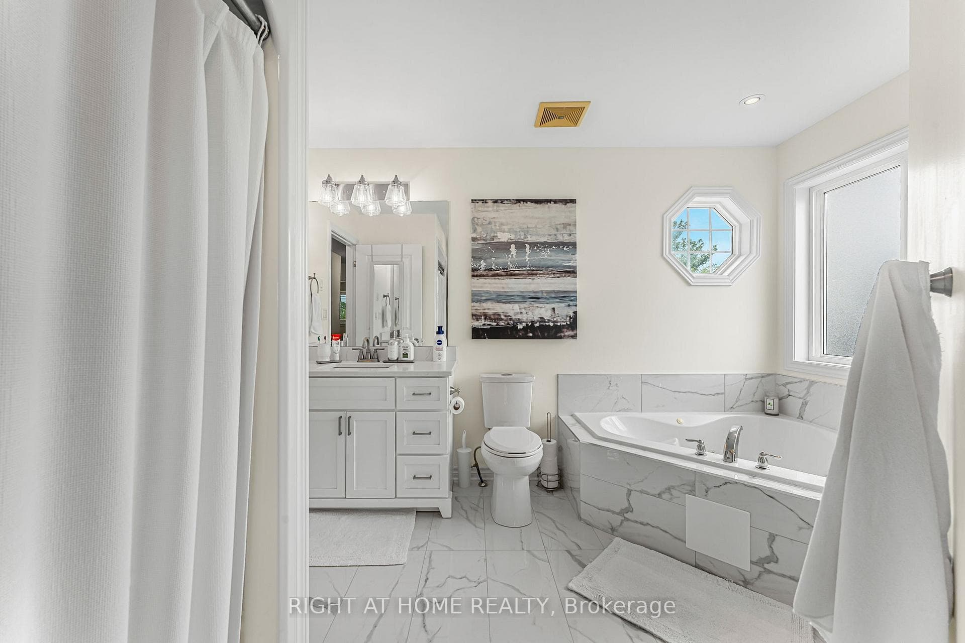 80 Loretta Drive photo 33