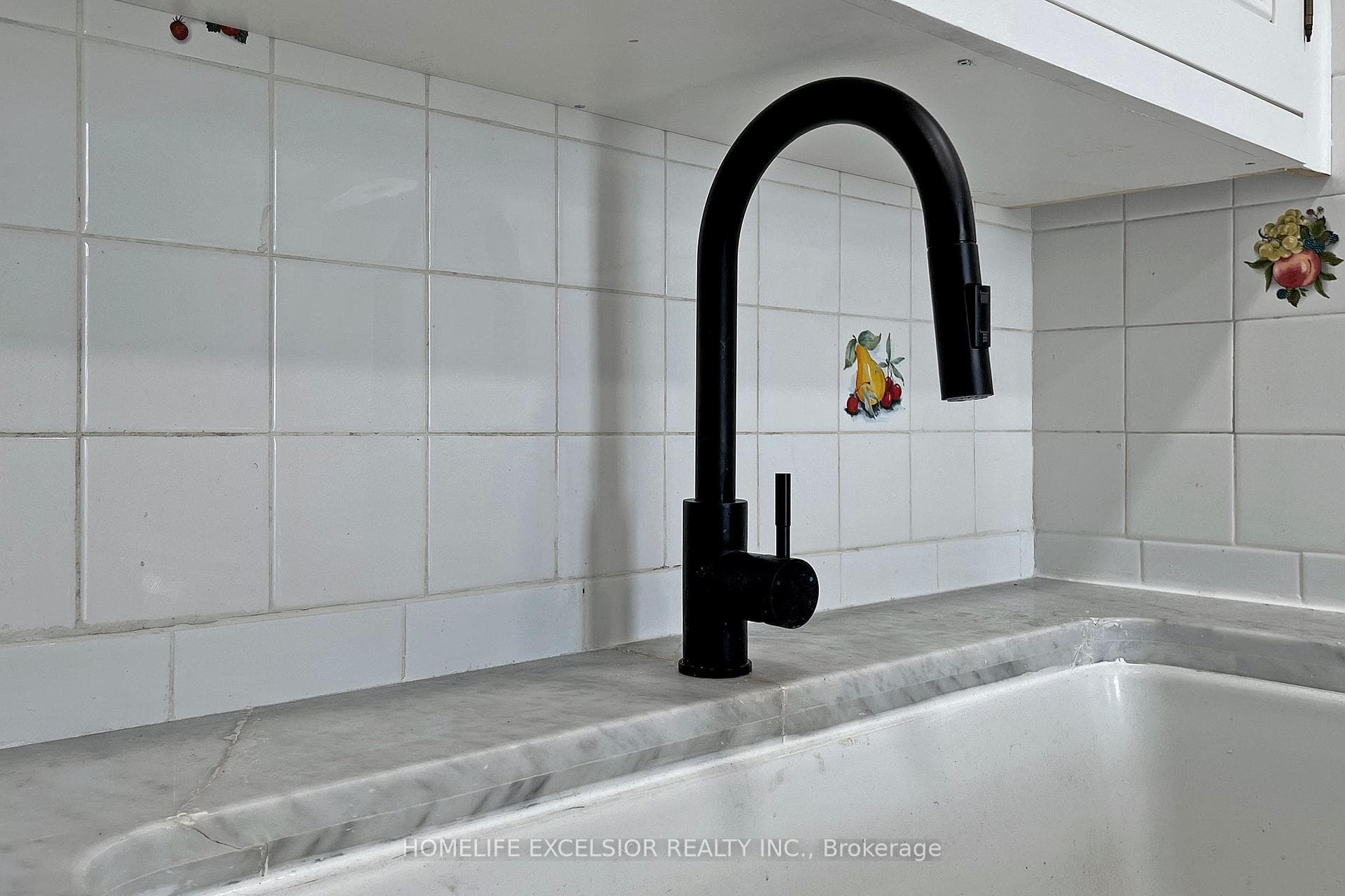 5460 Yonge Street Unit 1801 photo 12
