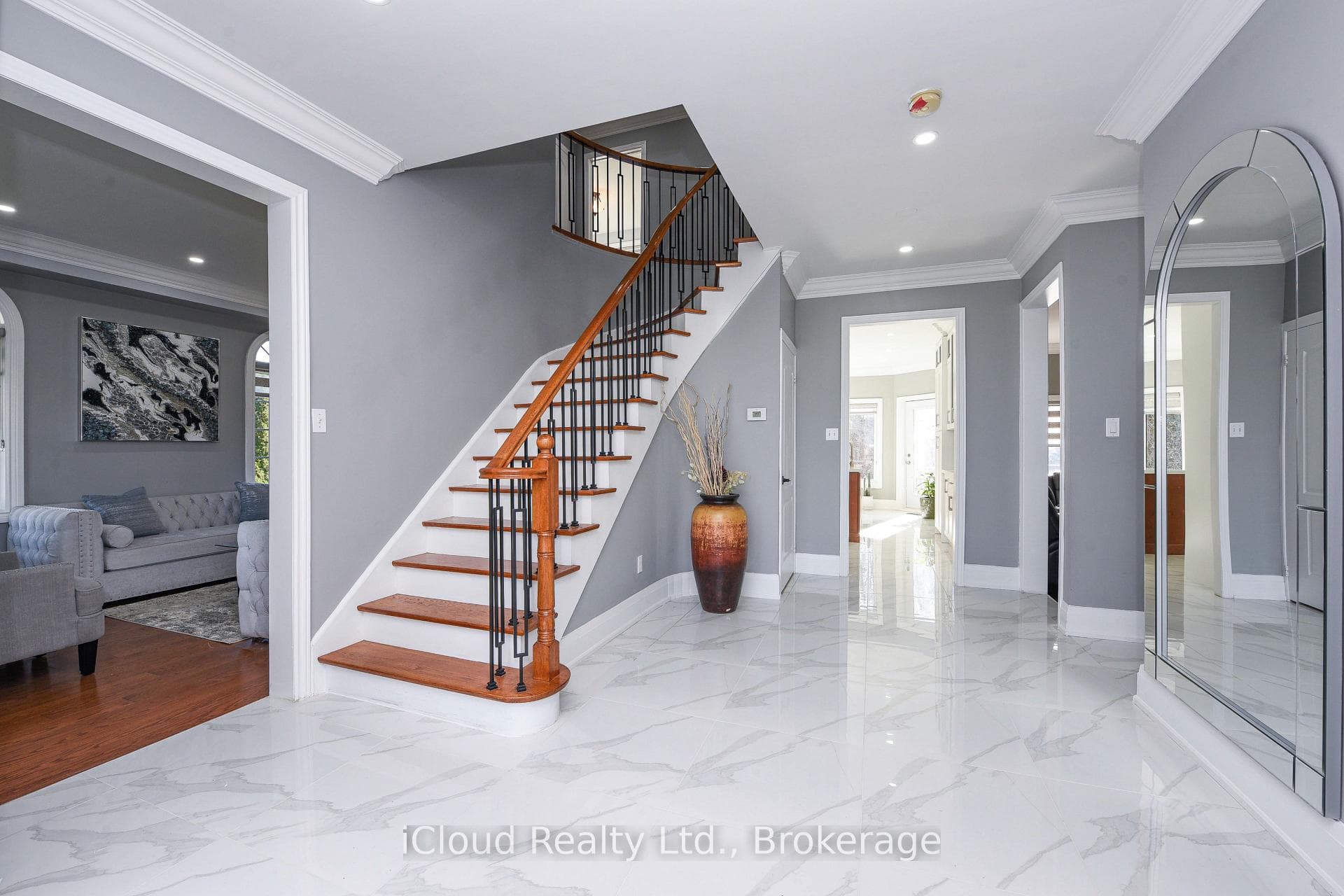 25 Giles Road photo 8