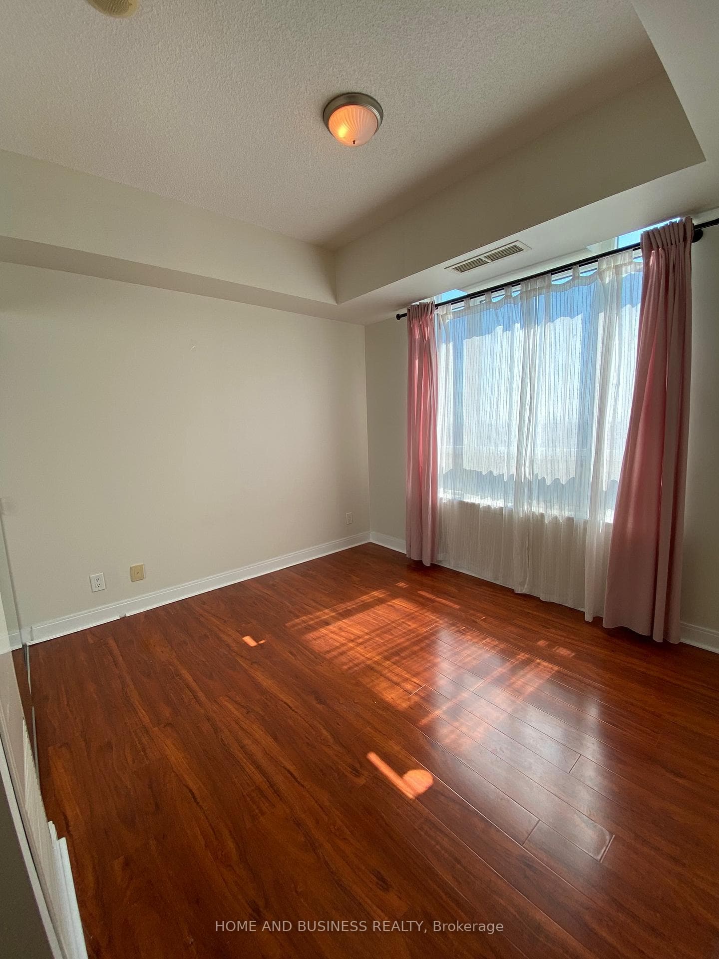 70 Absolute Avenue Unit 2505 photo 13