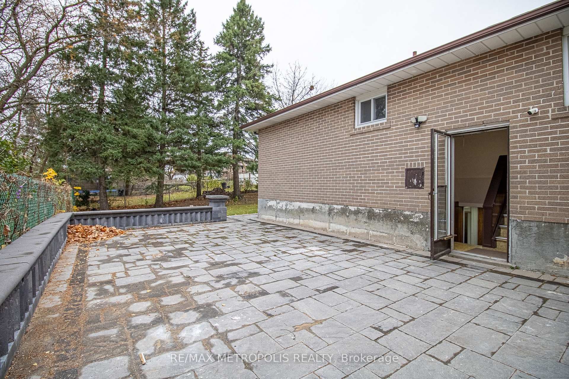 37 Albacore Crescent photo 2