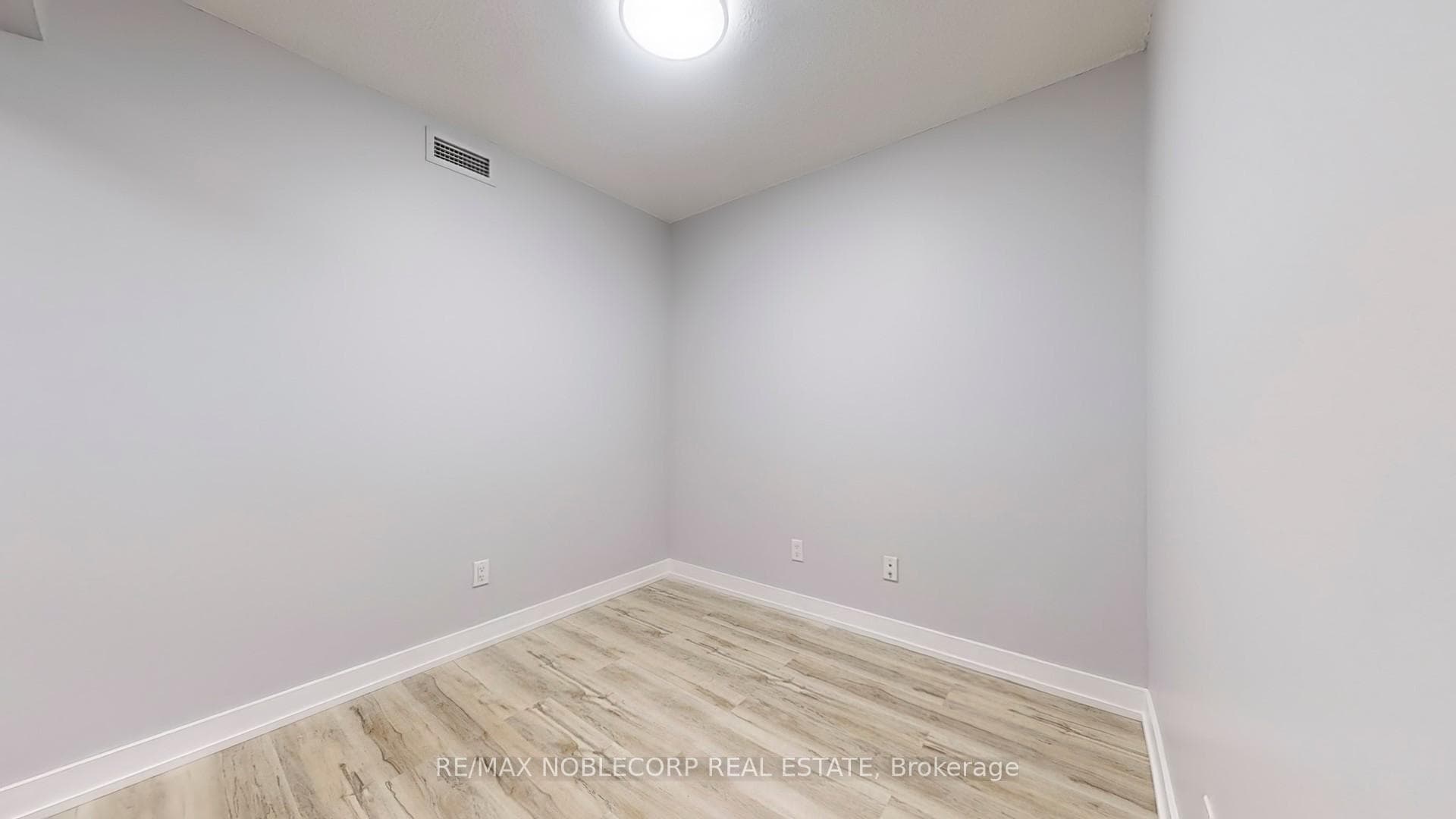 710 Humberwood Boulevard Unit 1114 photo 36