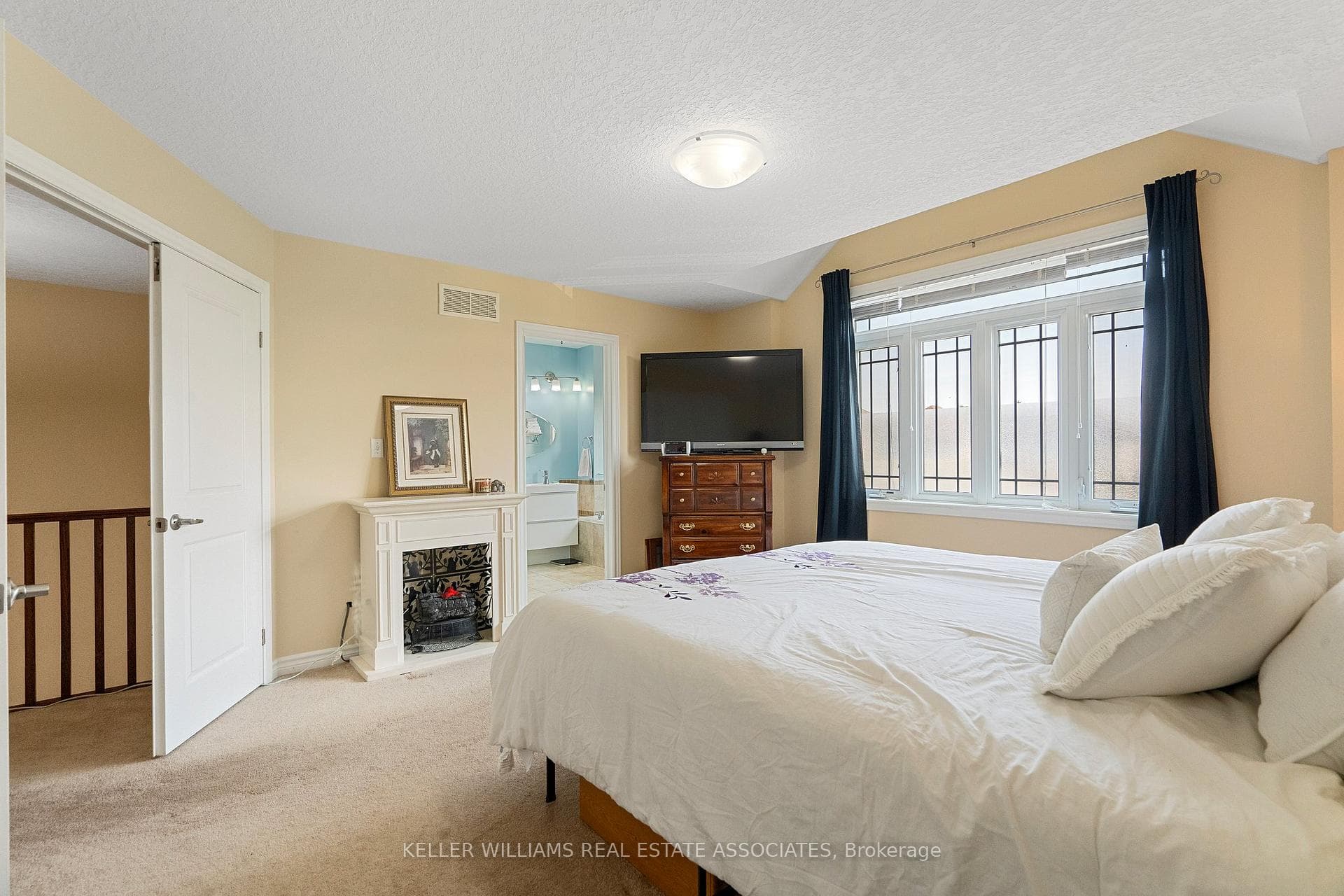 95 Yates Avenue photo 26