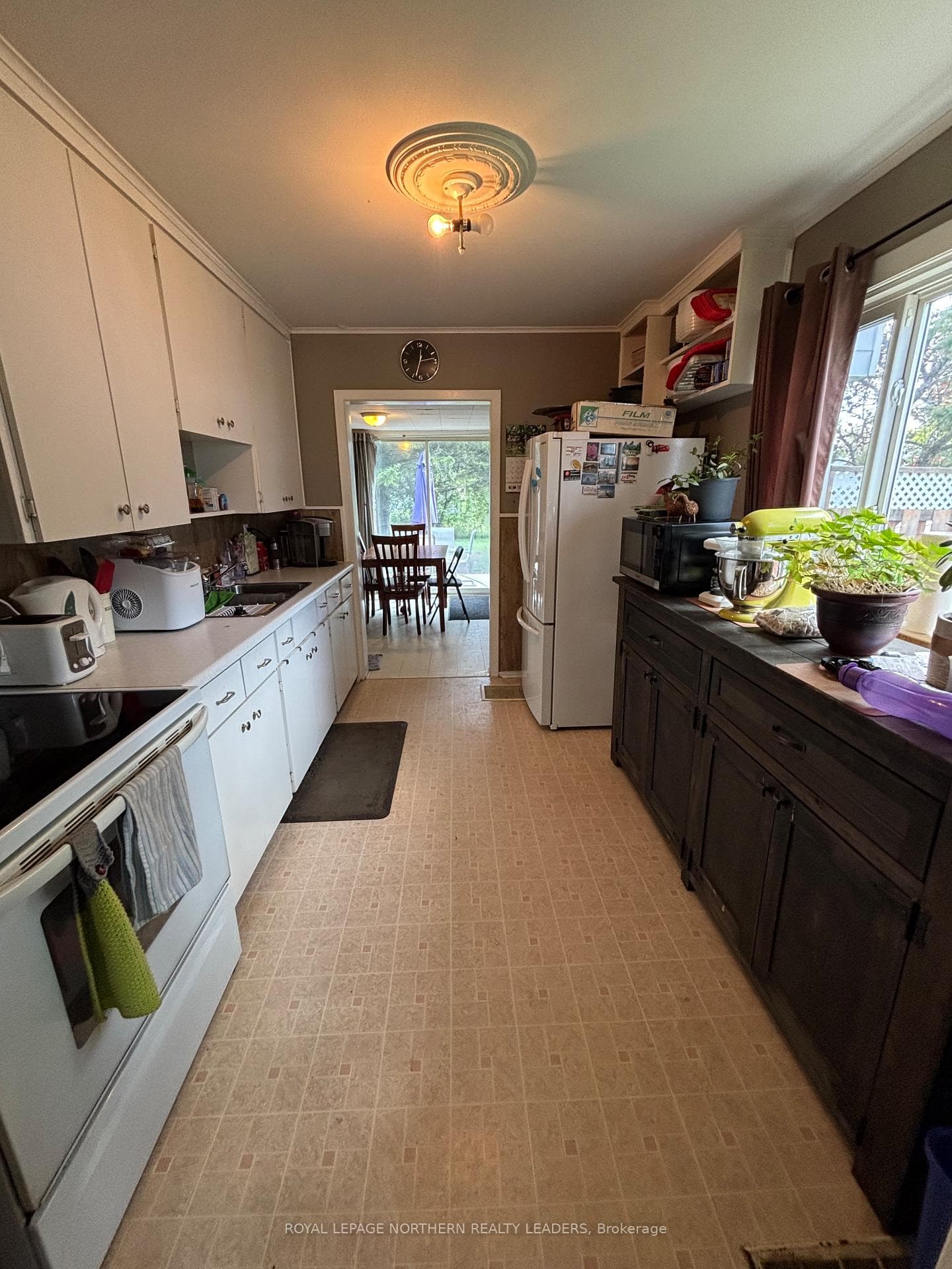 124 Fourteenth Avenue photo 8