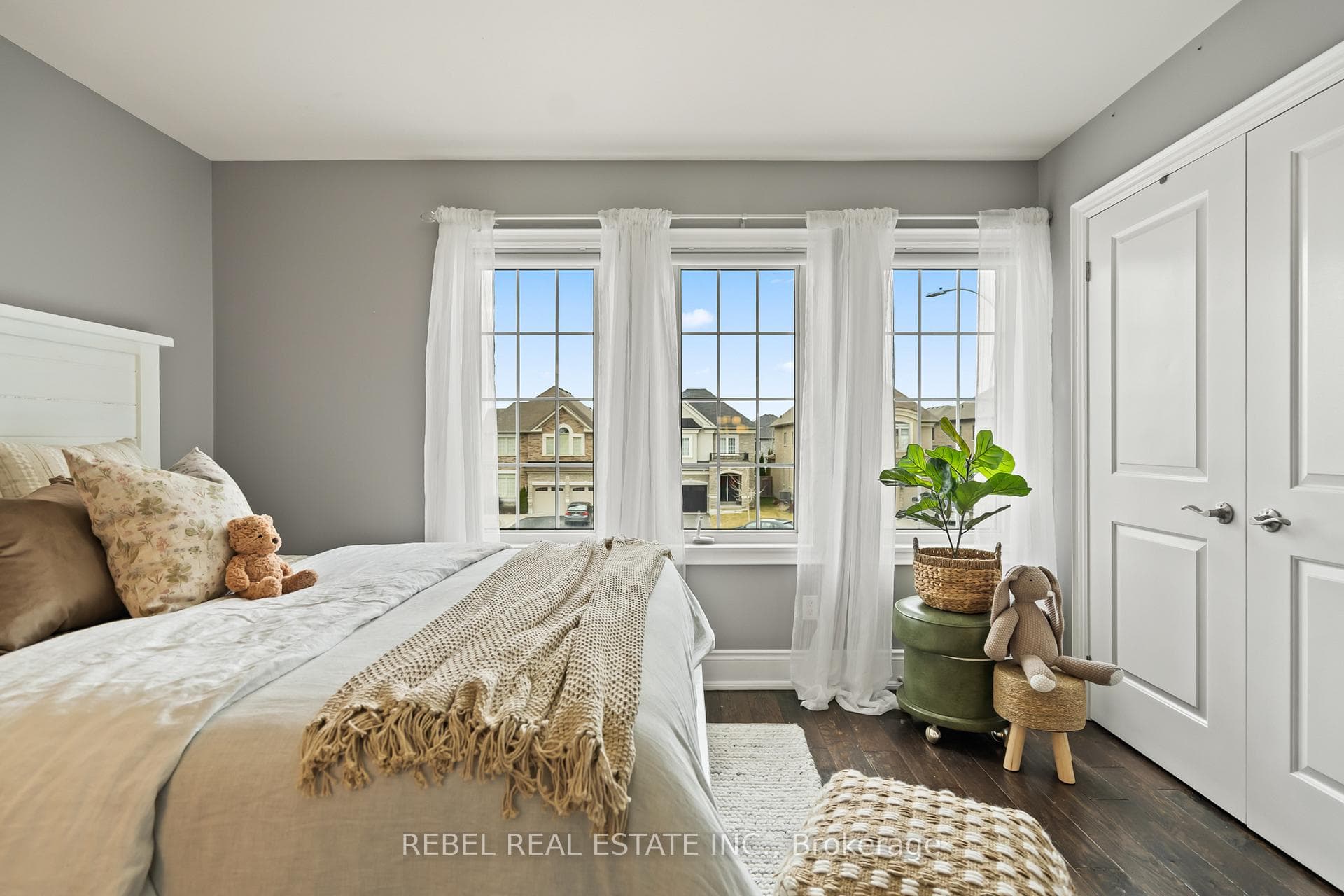 44 Serene Court photo 14