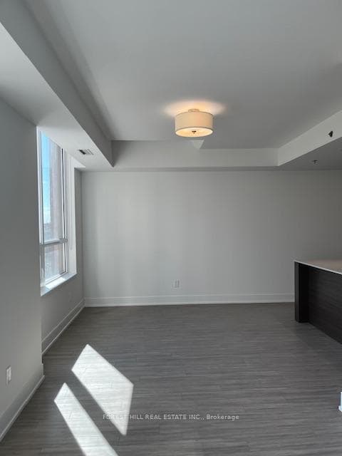 310 Tweedsmuir Avenue Unit 309 photo 9