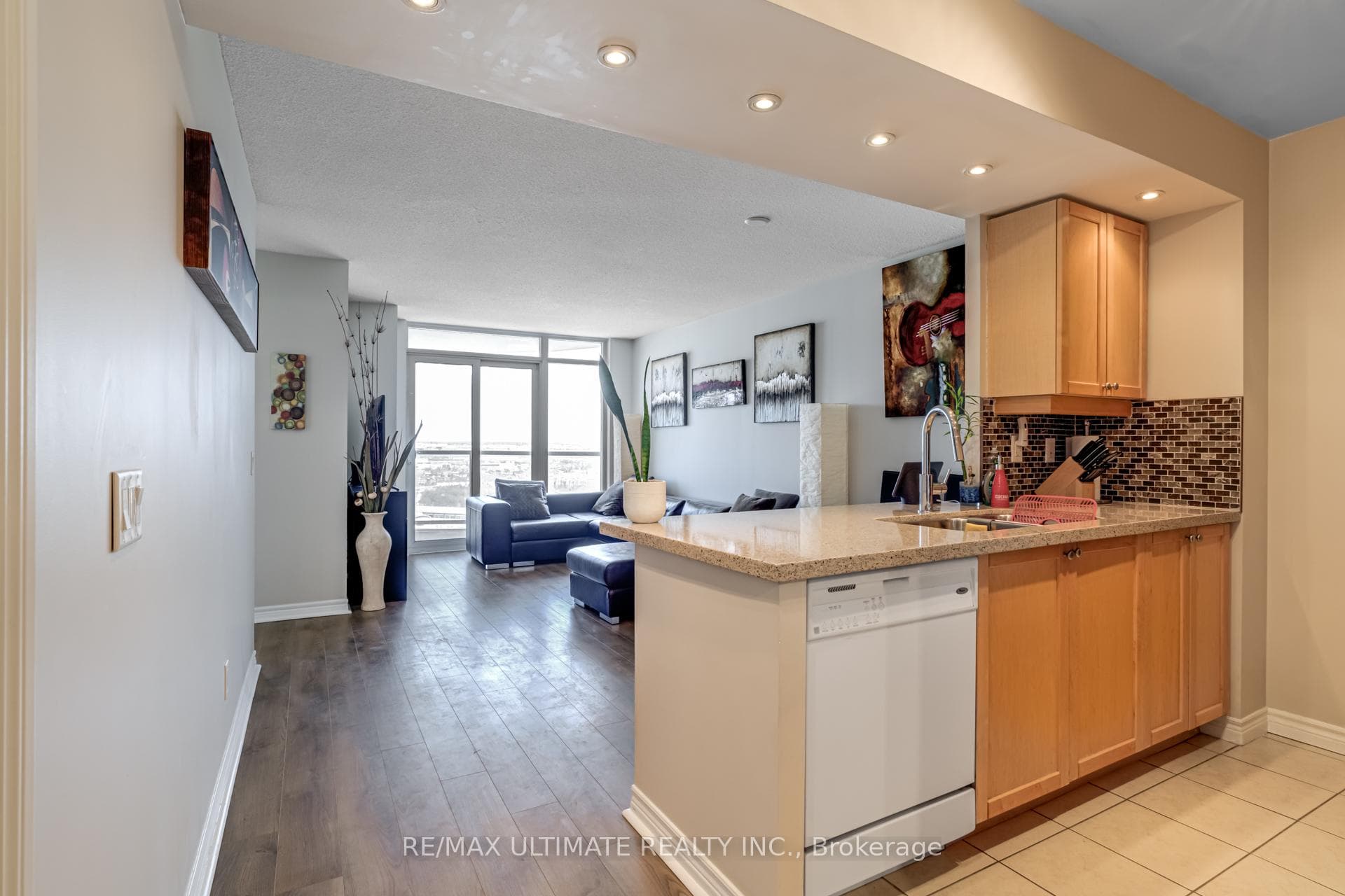 710 Humberwood Boulevard Unit 2202 photo 6