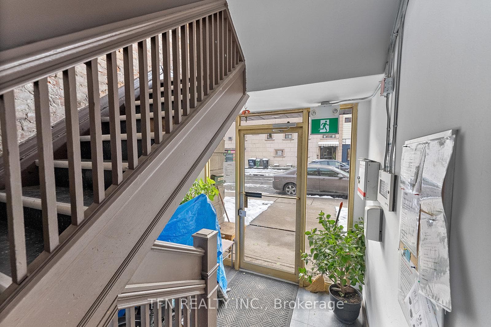 5 Crang Avenue Unit 2 photo 3