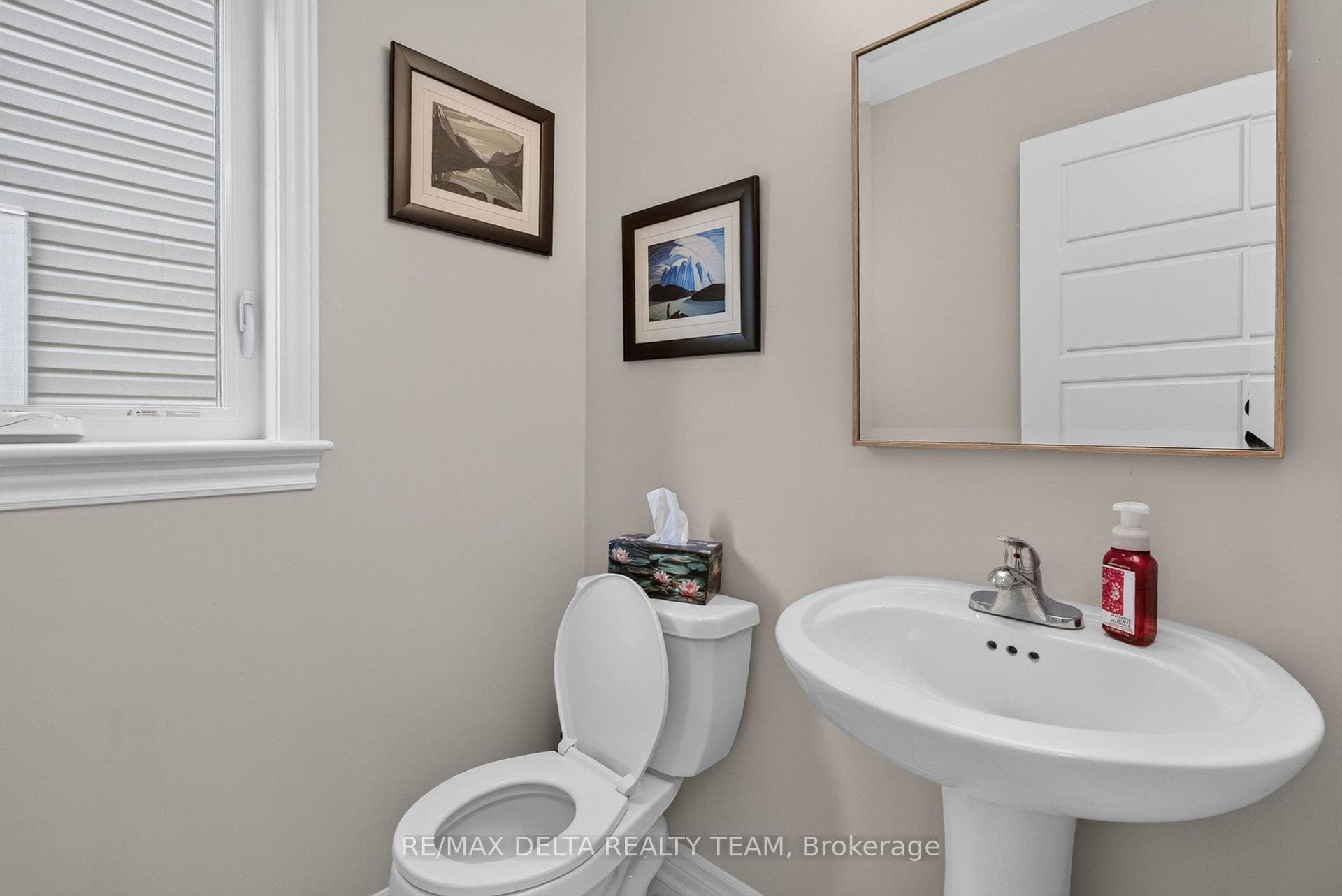 2834 Grand Canal Street photo 7