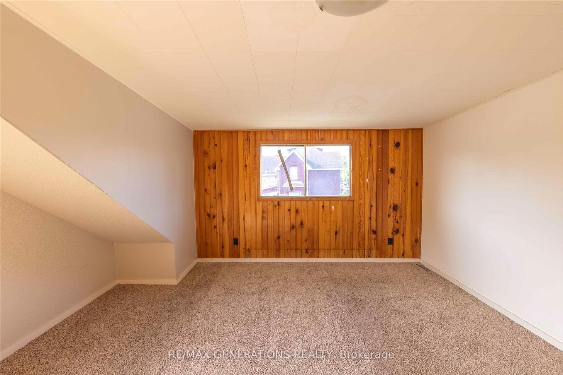 300 Archibald Street photo 21