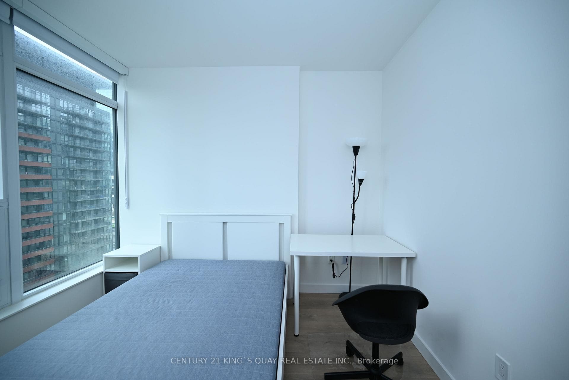 3 Concord Cityplace Way Unit 1021 photo 16