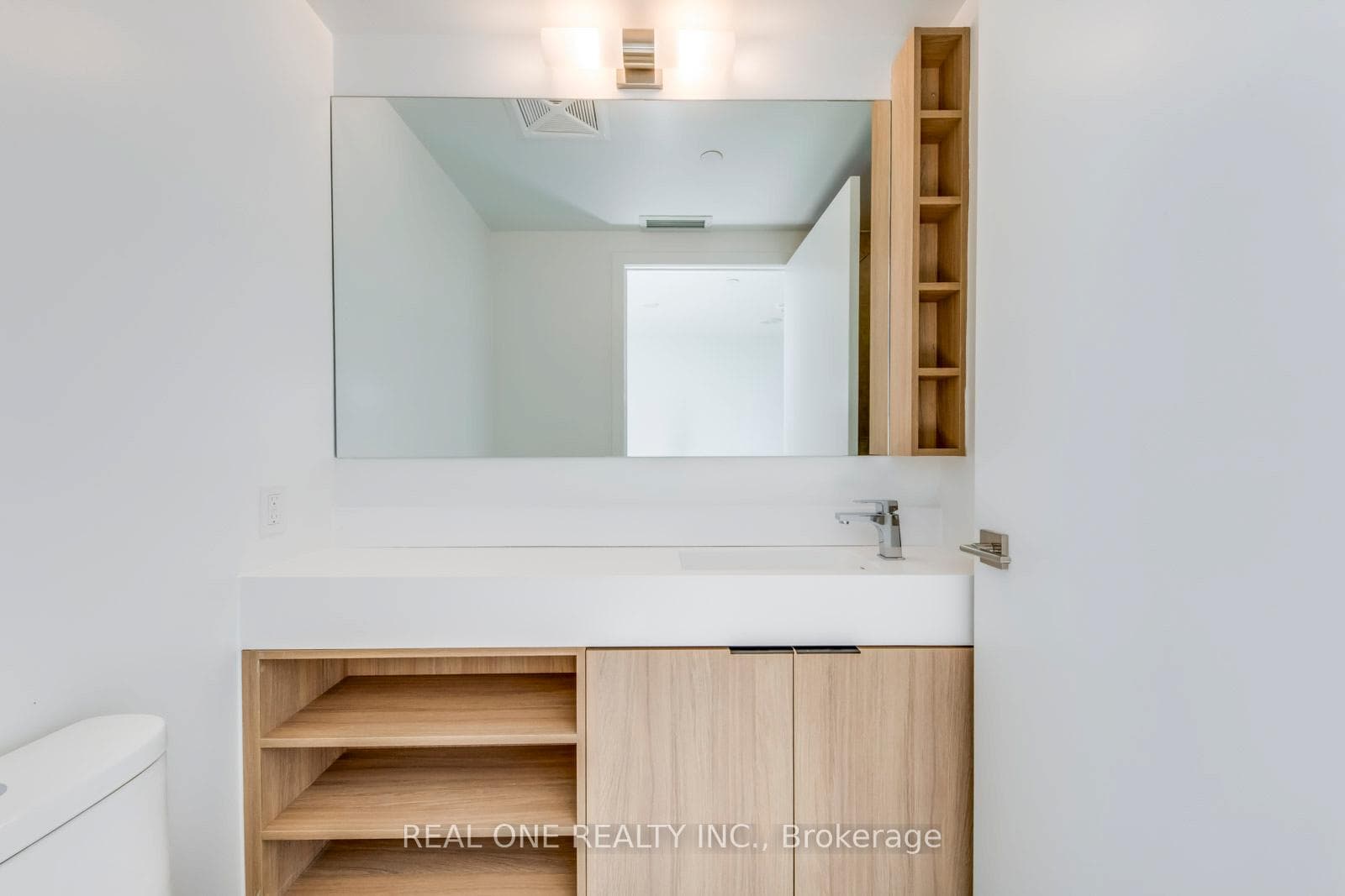 82 Dalhousie Street Unit 3312 photo 19
