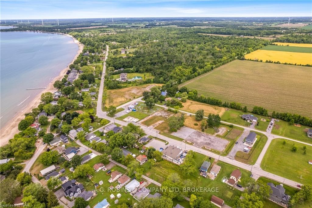 12180 LAKESHORE Road photo 24