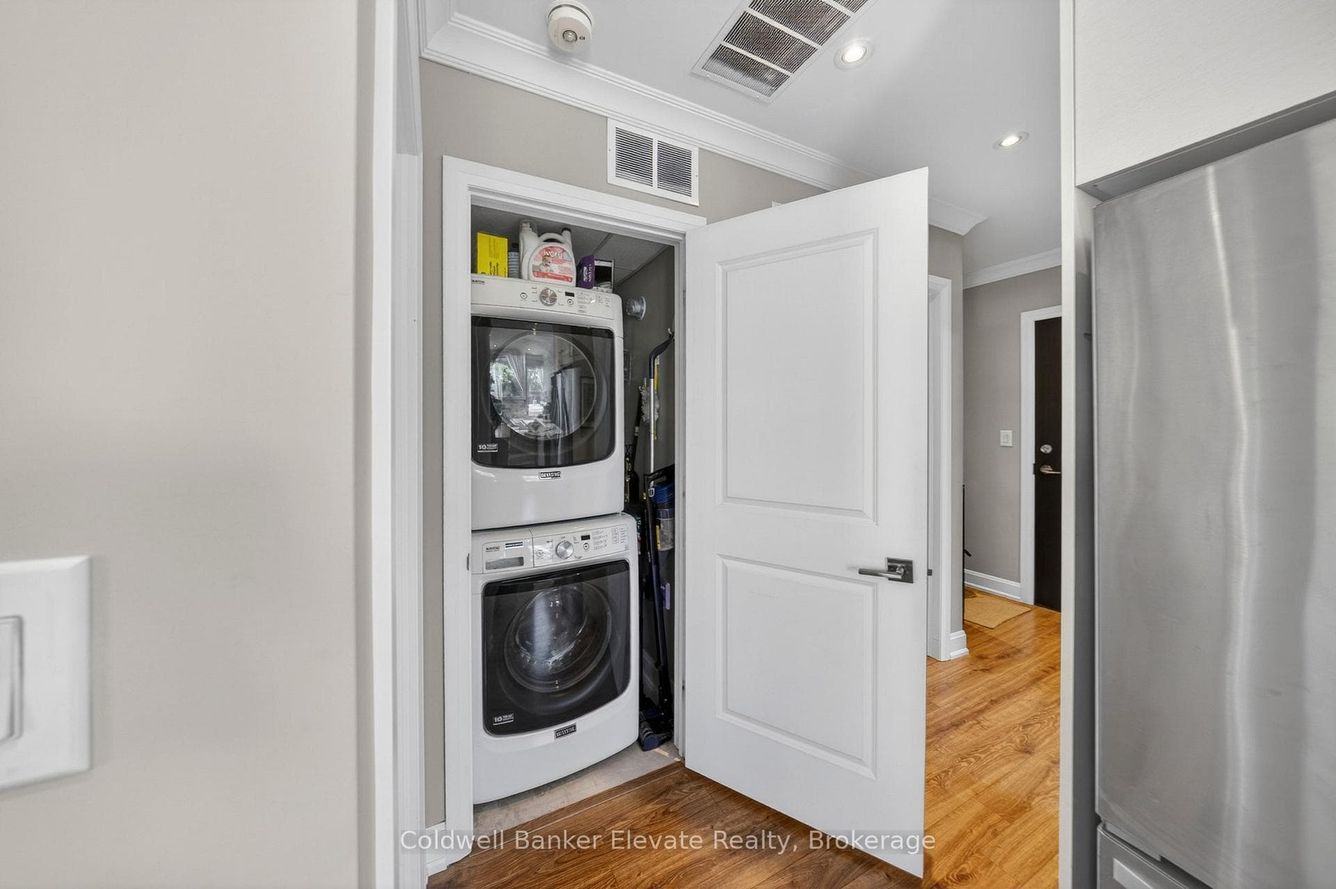 2 King Street Unit 205 photo 18