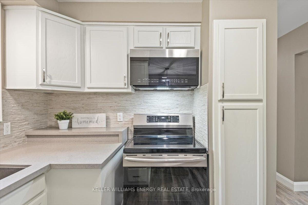 834 Capri Court photo 14