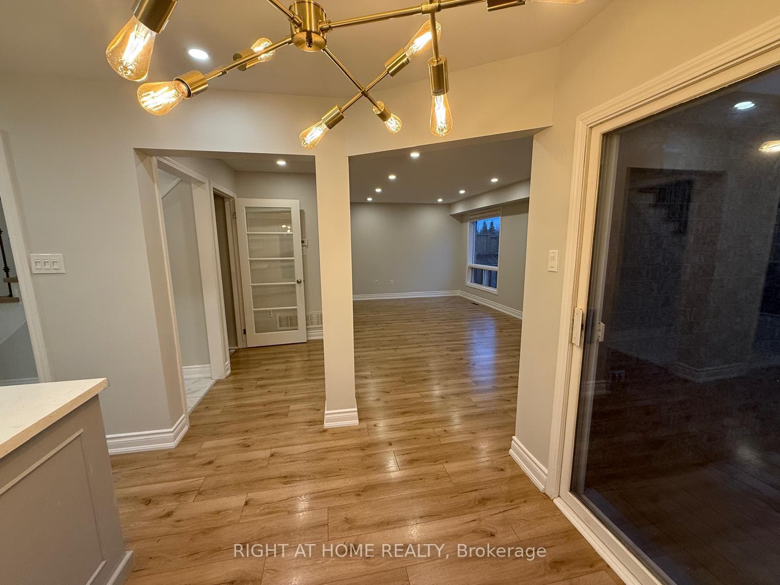 5013 Kempling Lane photo 9