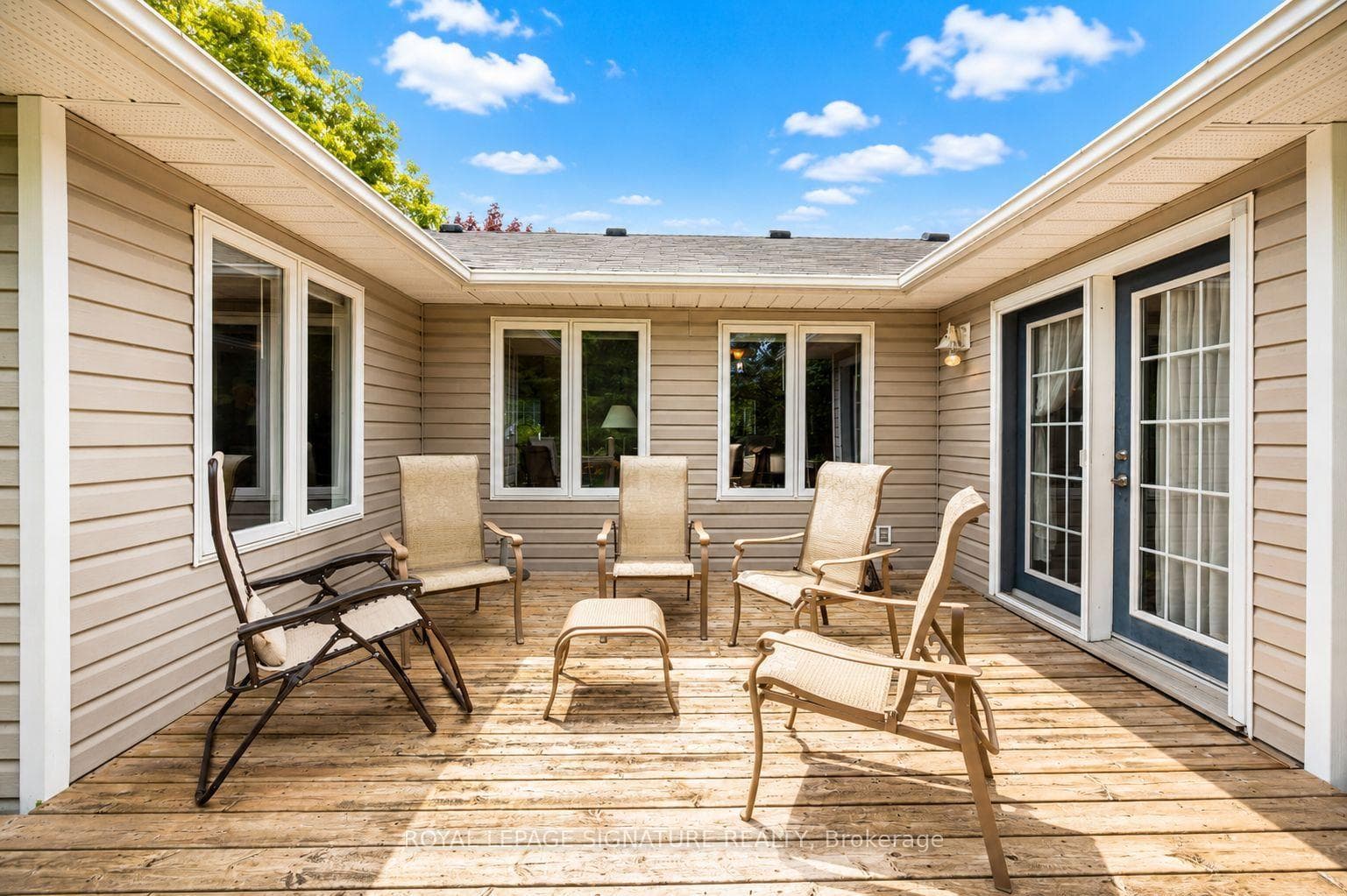 9 Huron Court photo 43