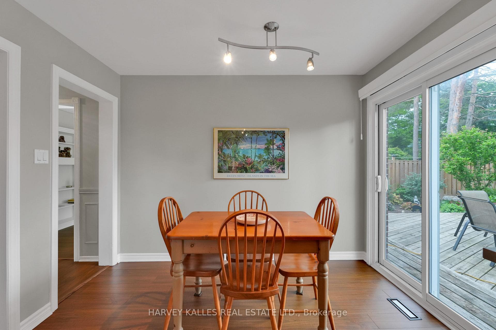 55 Aberfeldy Crescent photo 10