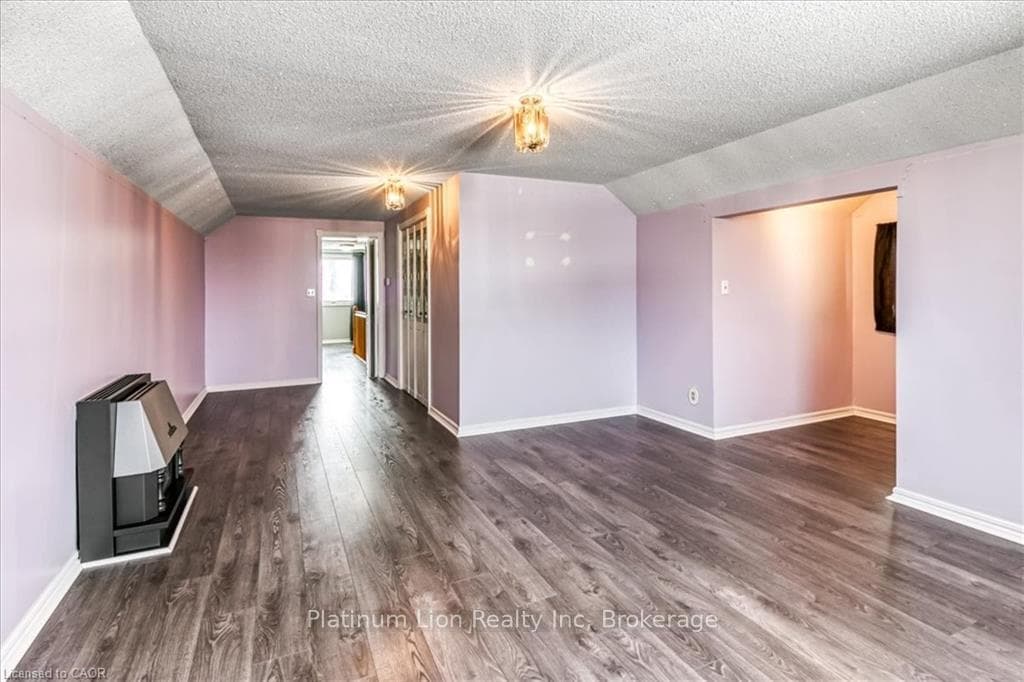 2088 Pilon Street photo 22