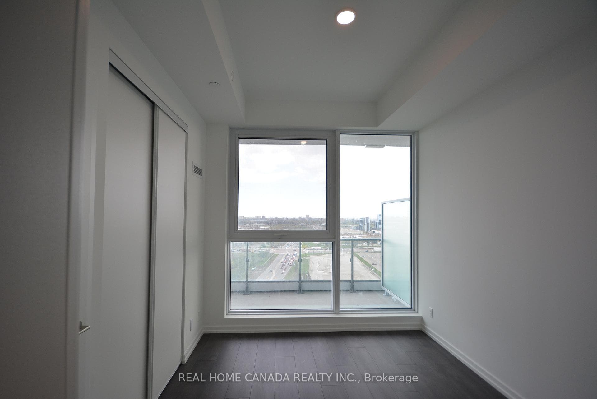 7890 Jane Street Unit 1712 photo 7