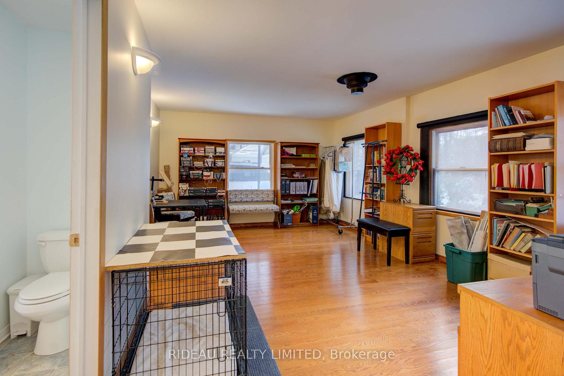 Office / Flex / Family Rm