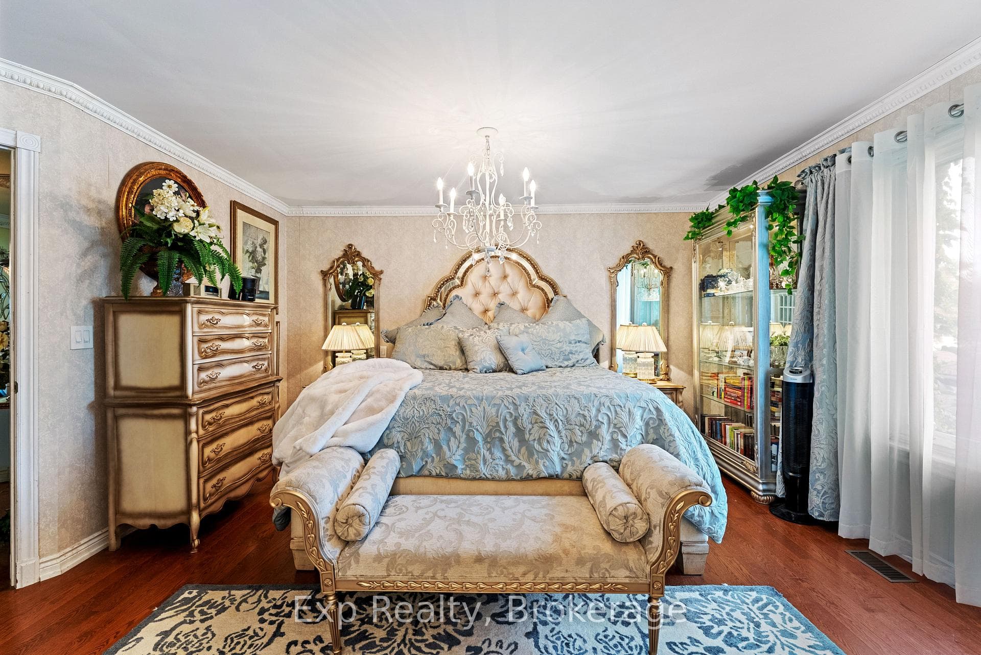 233 Huycke Street photo 23