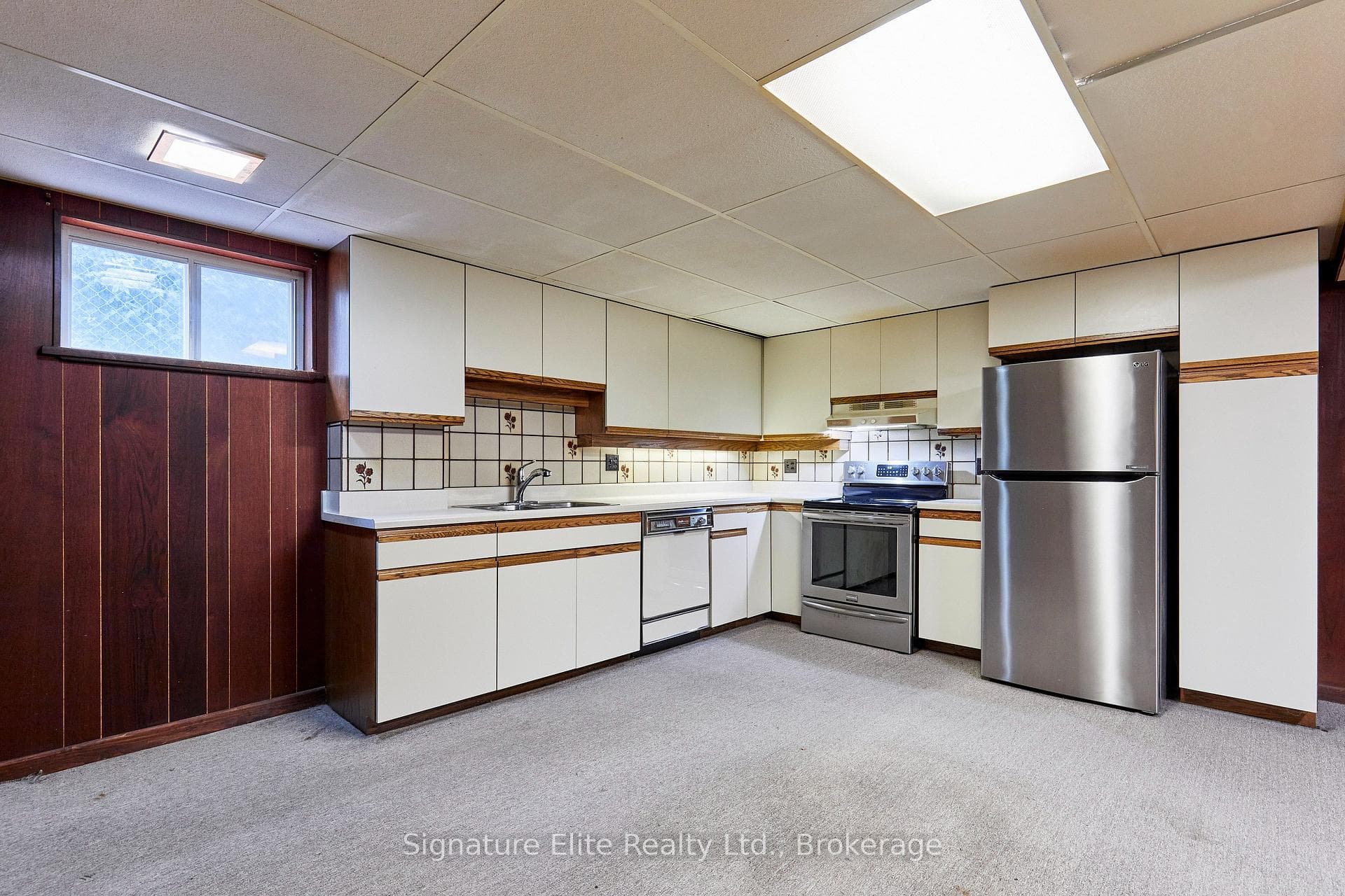 35 Ravenview Drive photo 36