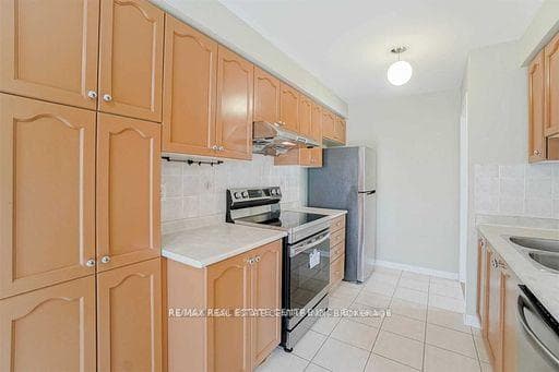 3928 Skyview Street photo 15
