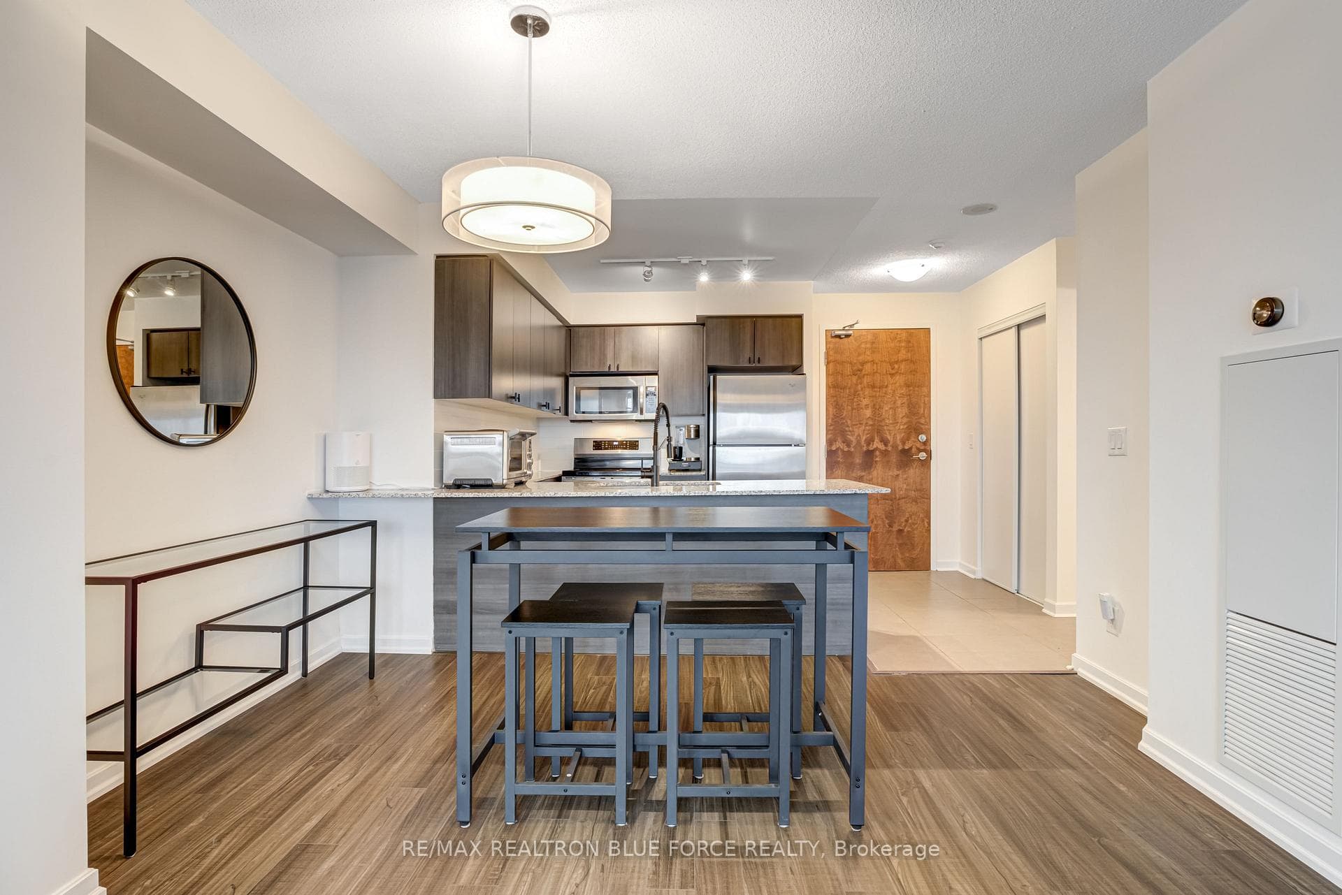 1235 Bayly Street Unit 409 photo 11