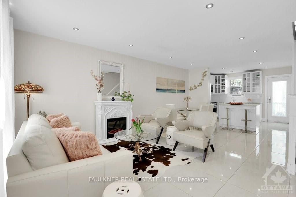 93 HOLMWOOD Avenue photo 5