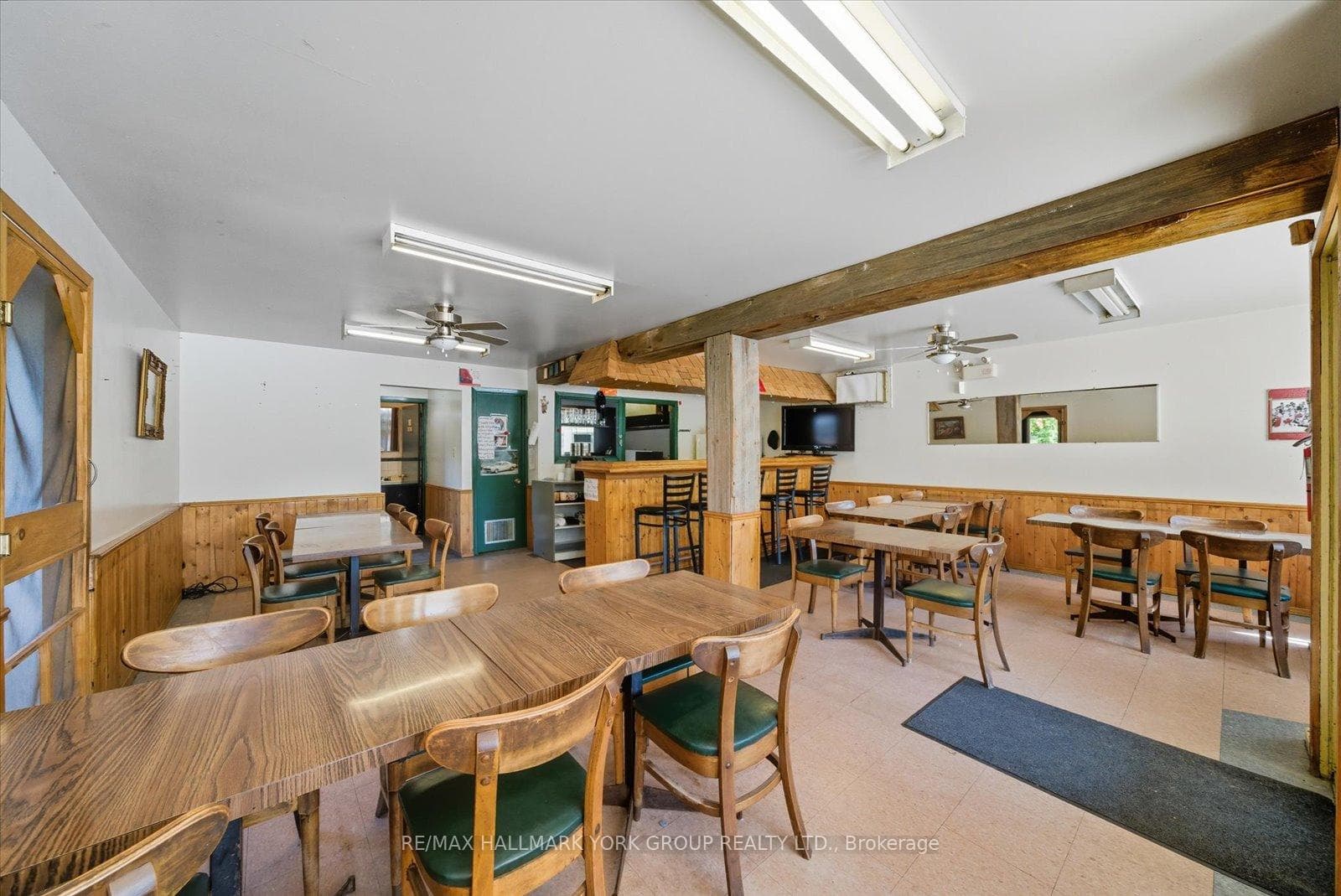 23035 Lake Ridge Road photo 12