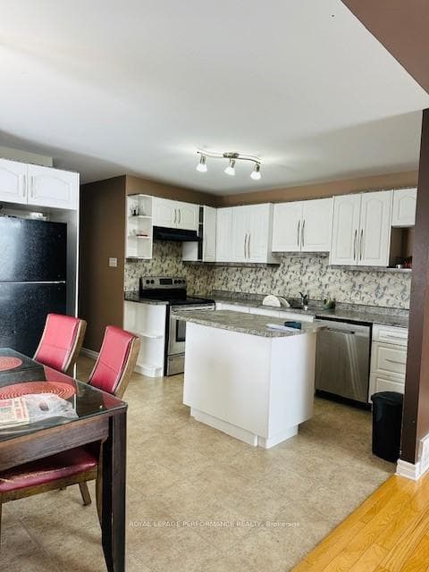 341 Emma Avenue photo 4