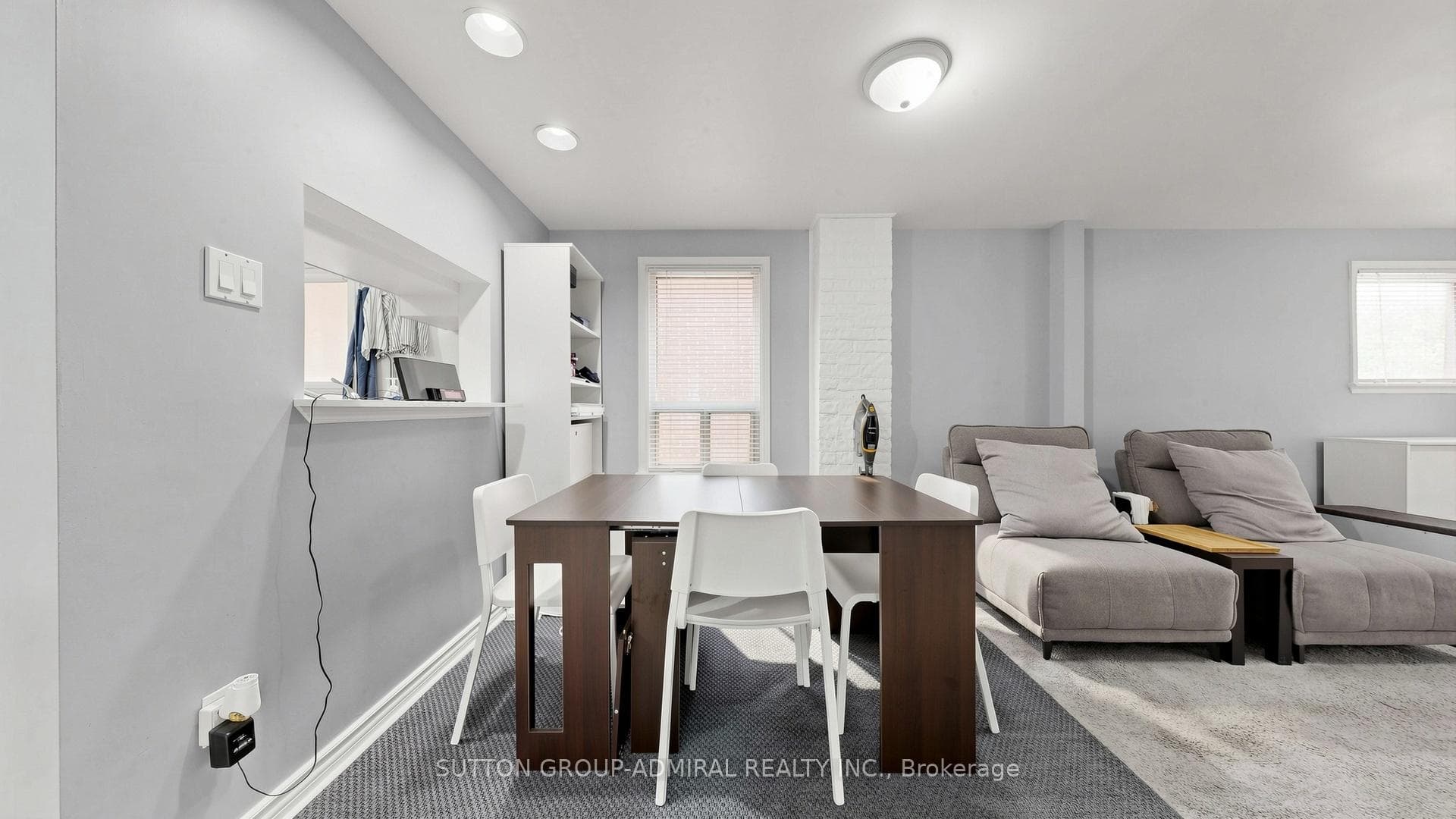 75 Rockcliffe Boulevard photo 8