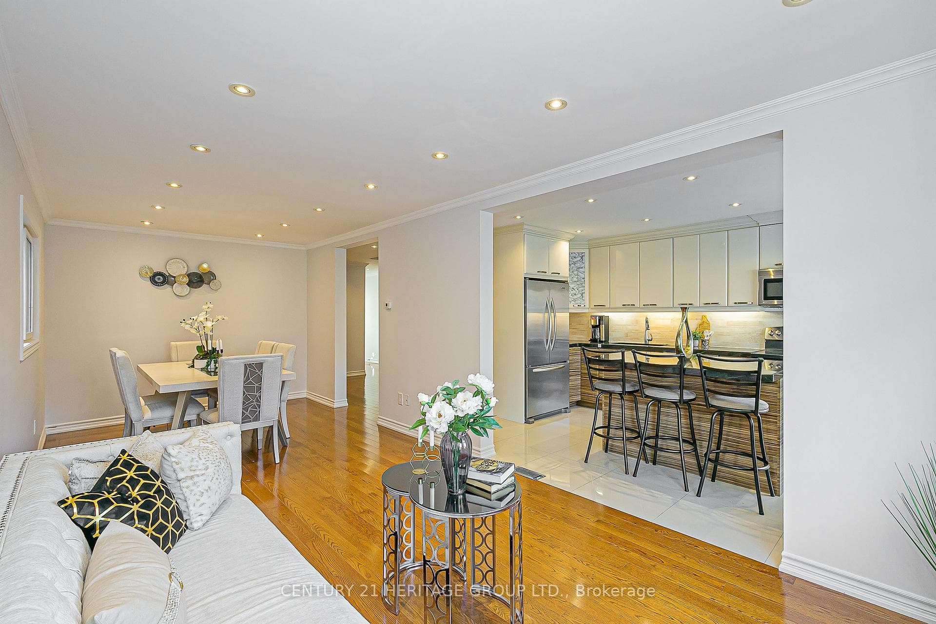 32 Mountfield Crescent photo 7