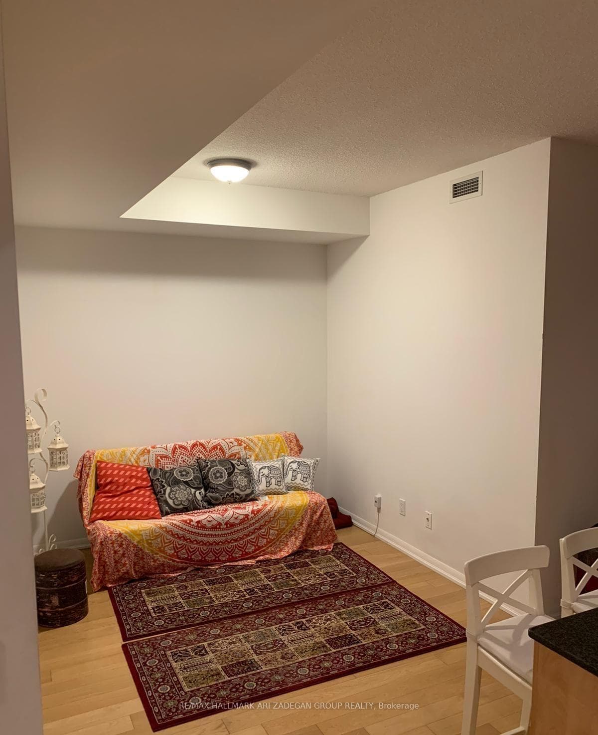 215 Fort York Boulevard Unit 3301 photo 15