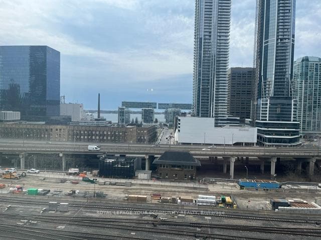 25 The Esplanade N/A Unit 1118 photo 1