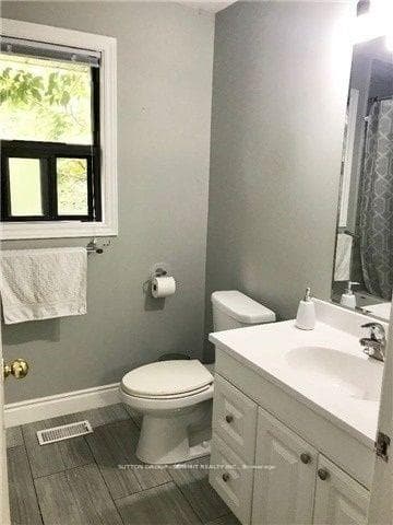 1093 Rebecca Street photo 17
