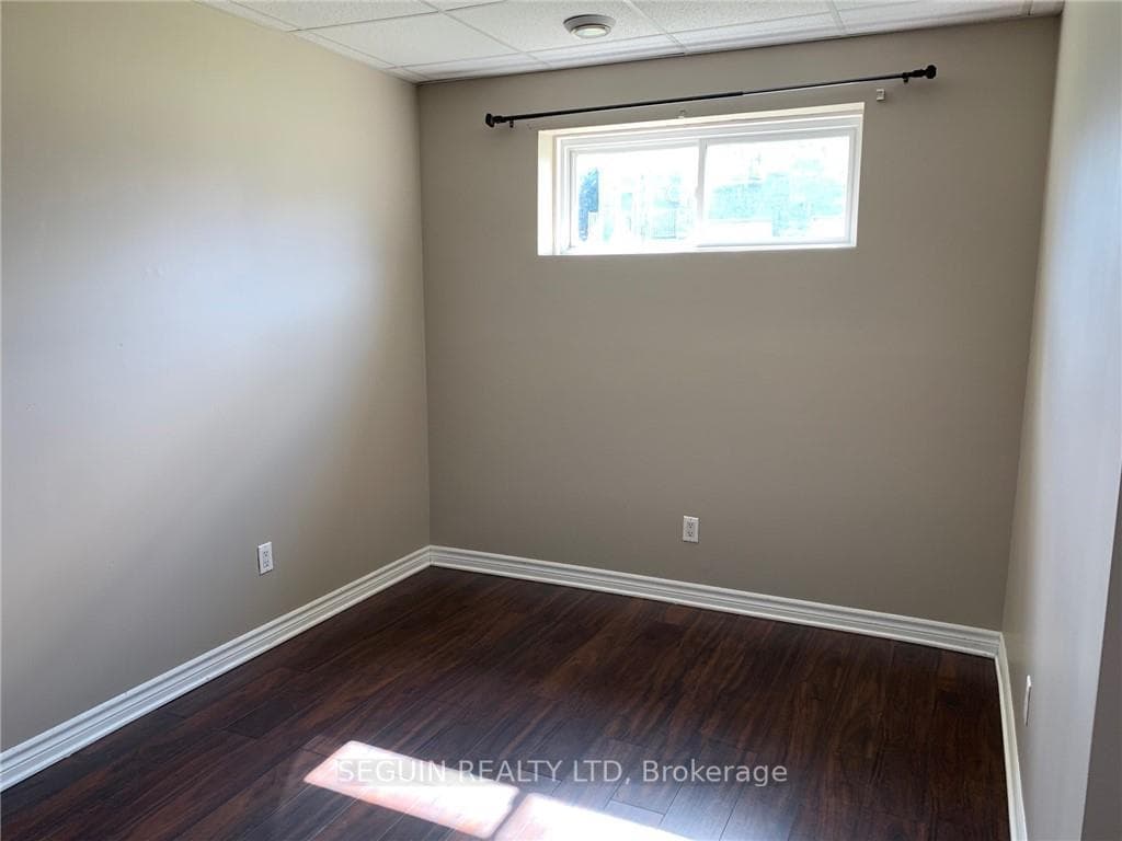 344 CHAMPLAIN Street photo 28