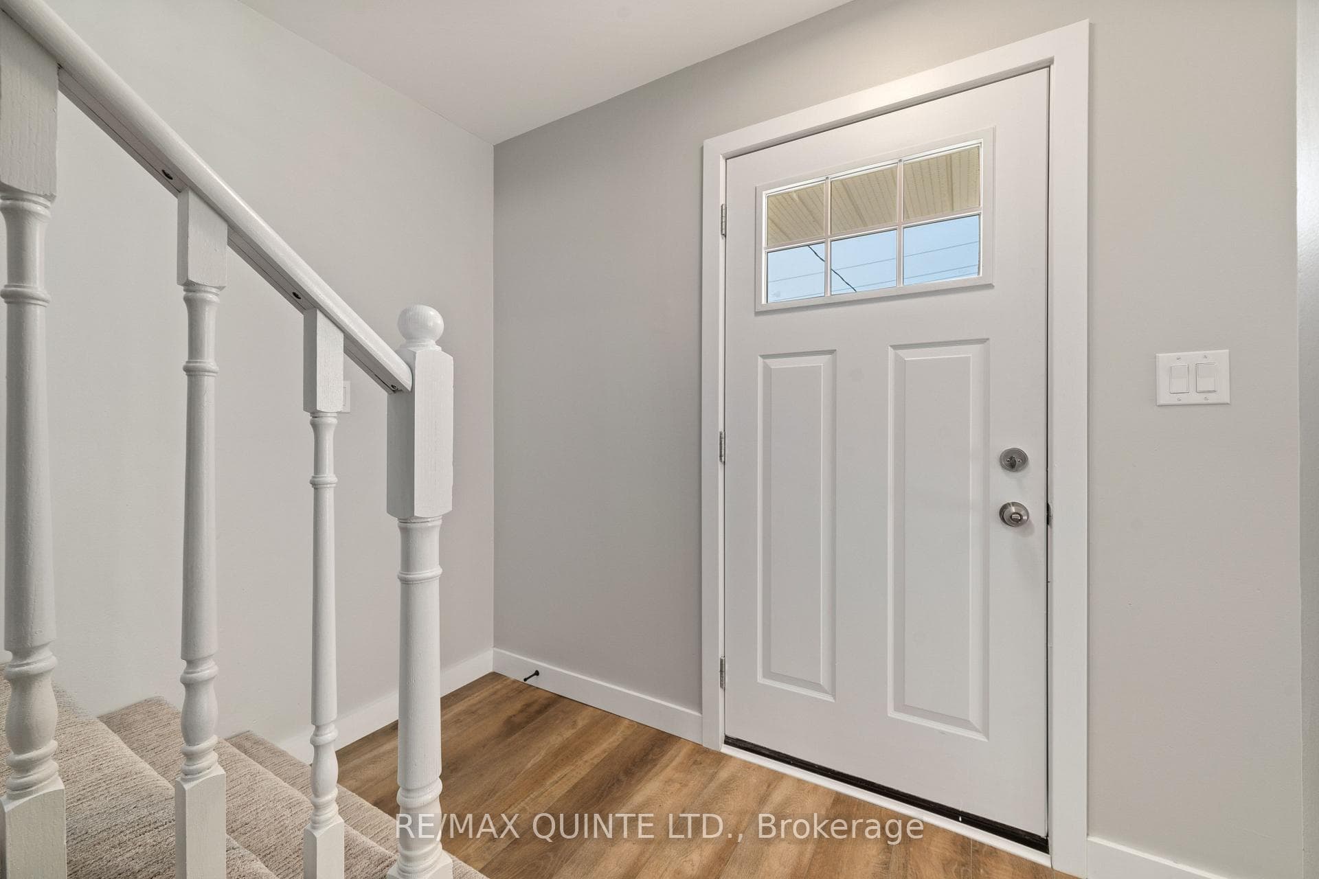 92 Victoria Avenue photo 3
