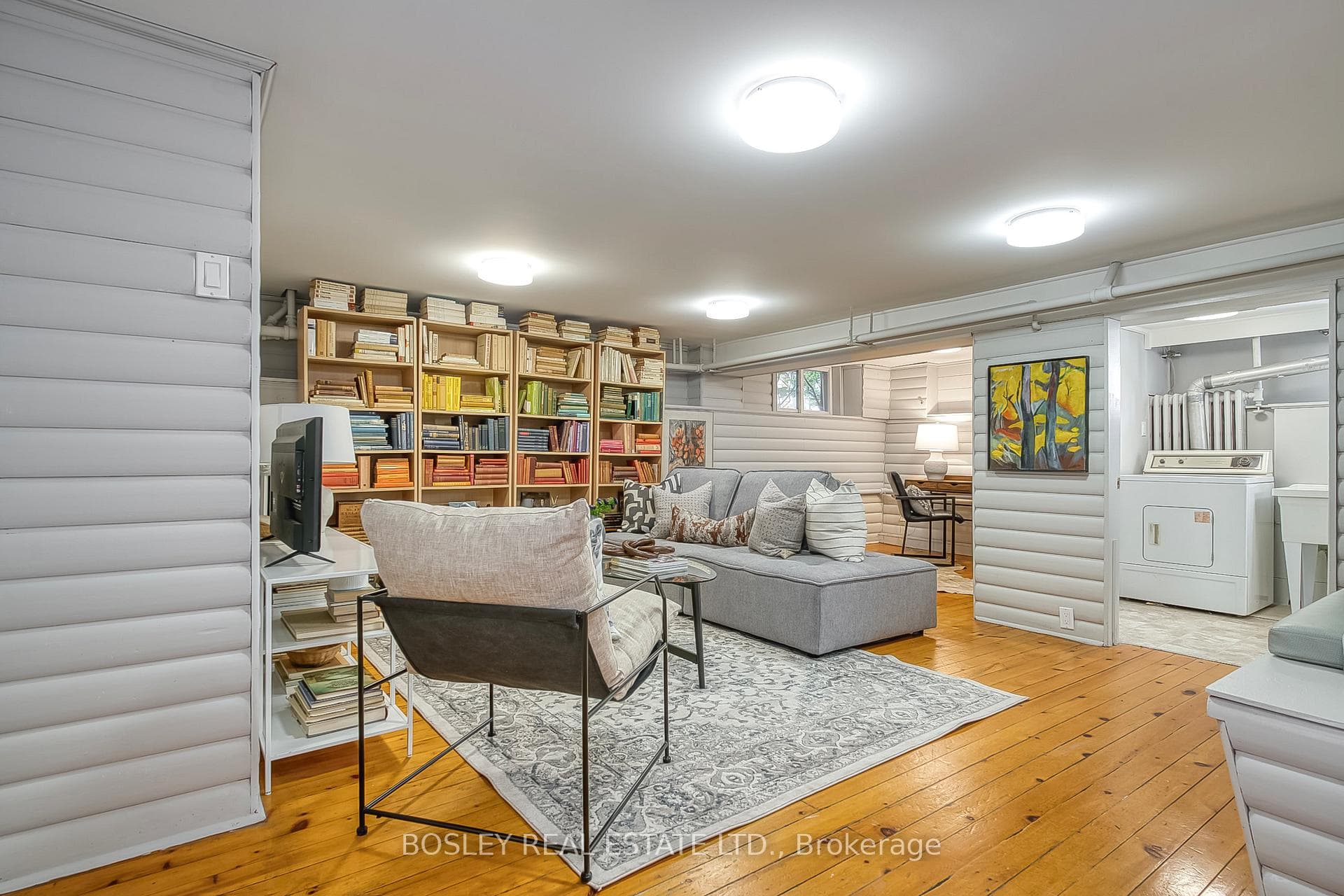 76 Evans Avenue photo 27