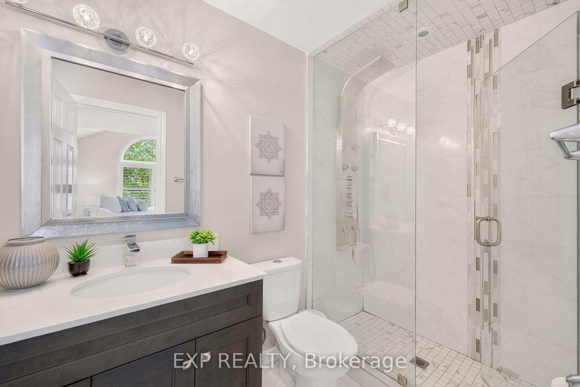 620 Munich Circle photo 25