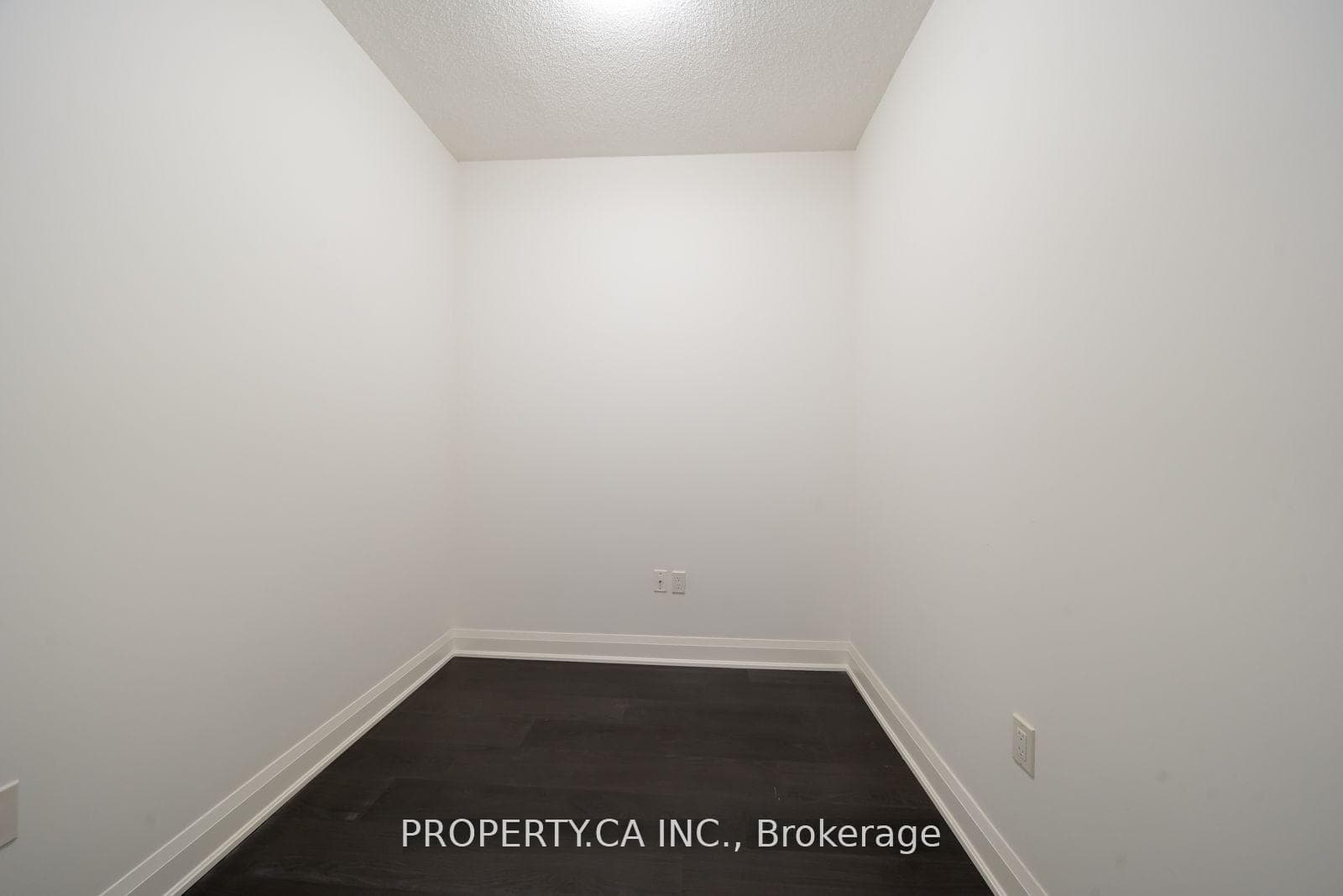 160 Vanderhoof Avenue Unit 601 photo 13
