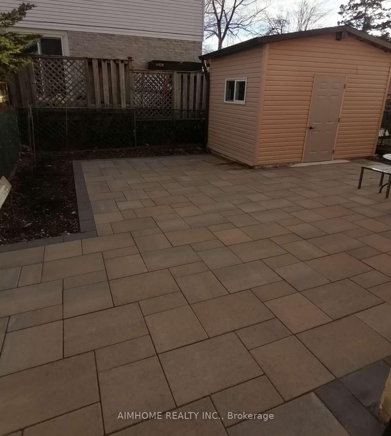 58 Plumbrook Crescent photo 22