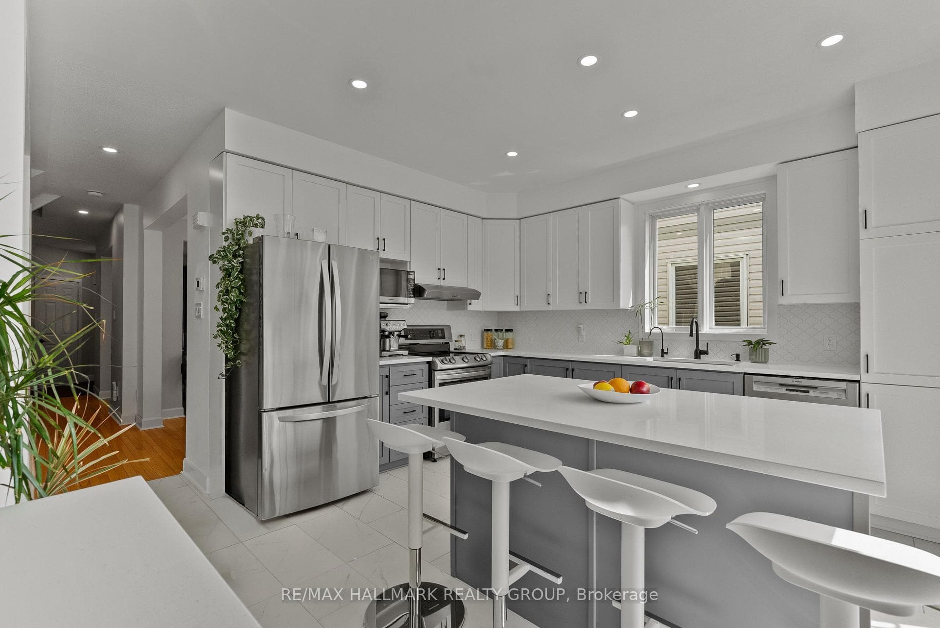 65 Alameda Way photo 12
