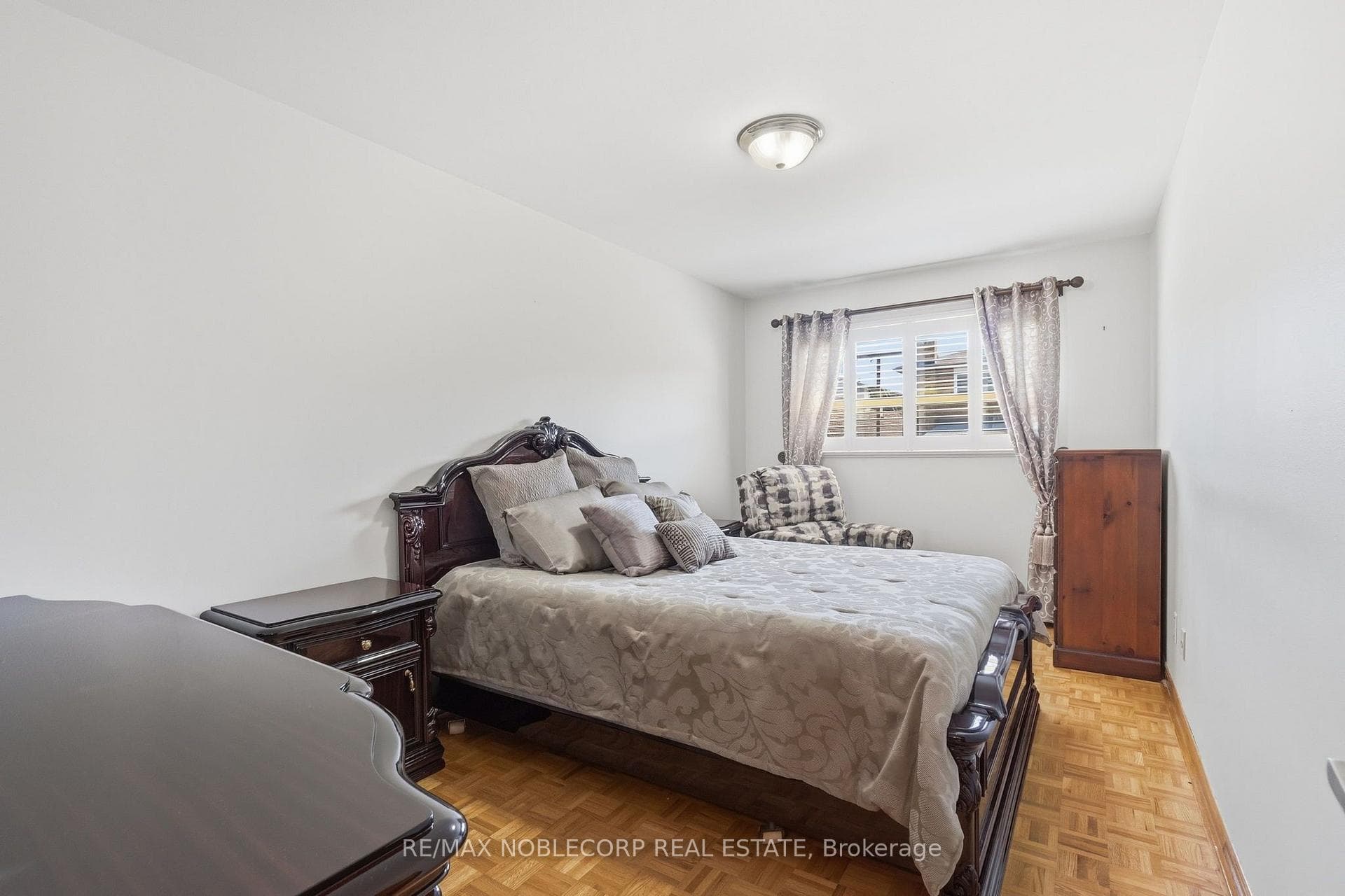 131 Yatescastle Drive photo 14