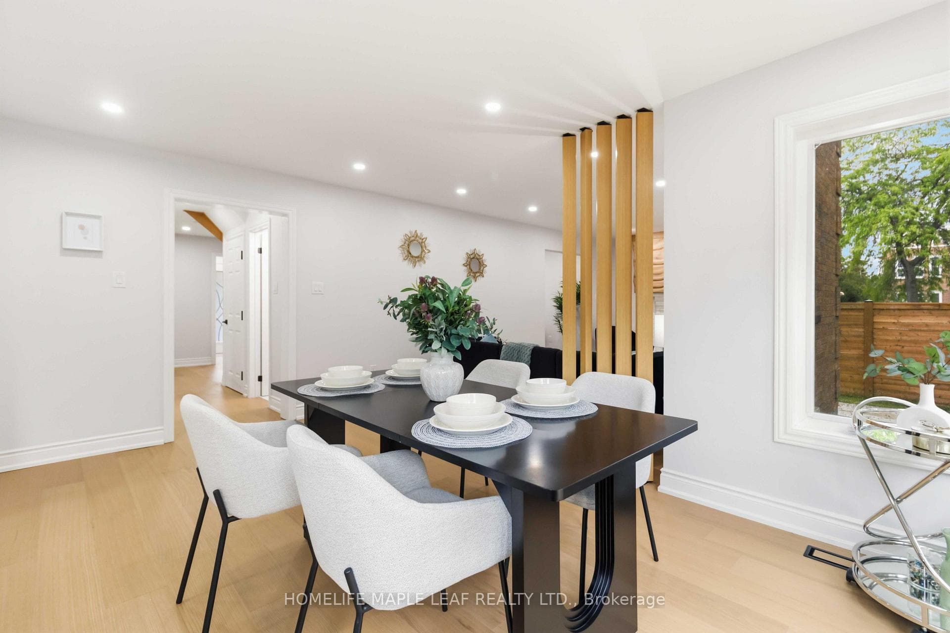 90 Burgby Avenue photo 10