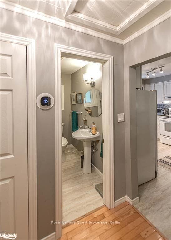 160 PARKSIDE Drive photo 14