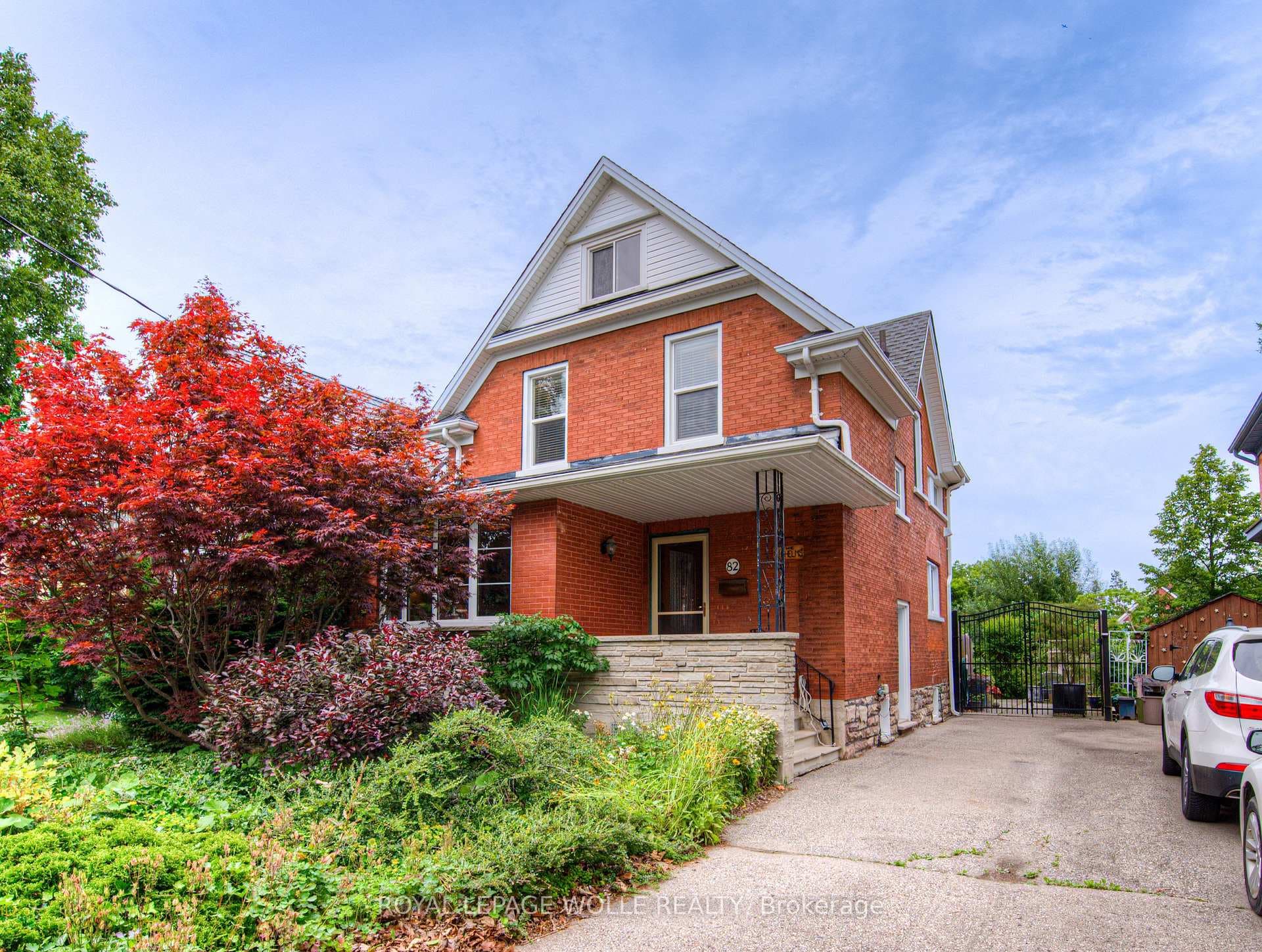 82 Samuel Street photo 2